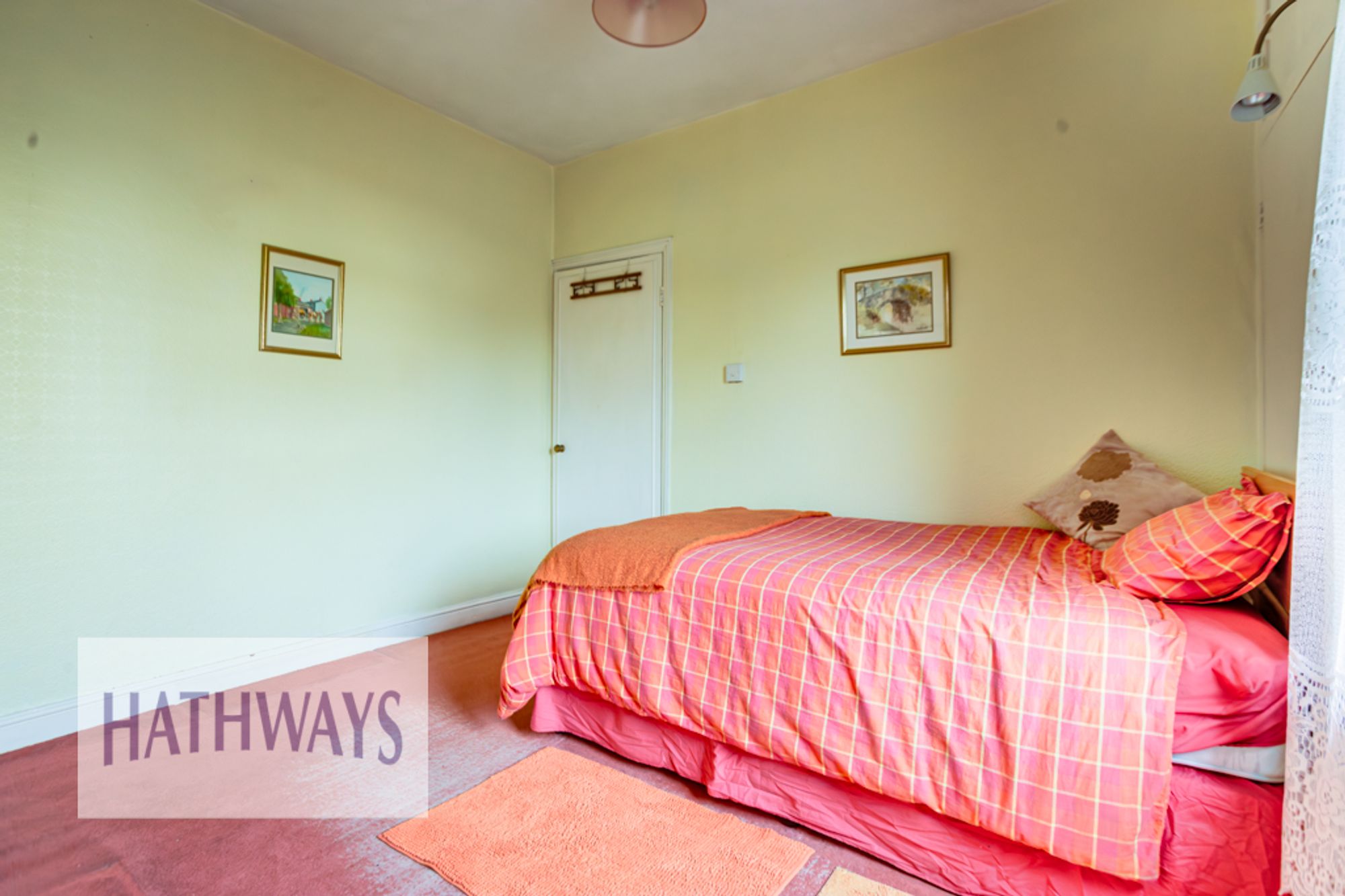 2 bed terraced house for sale in Park View, Cwmbran  - Property Image 28