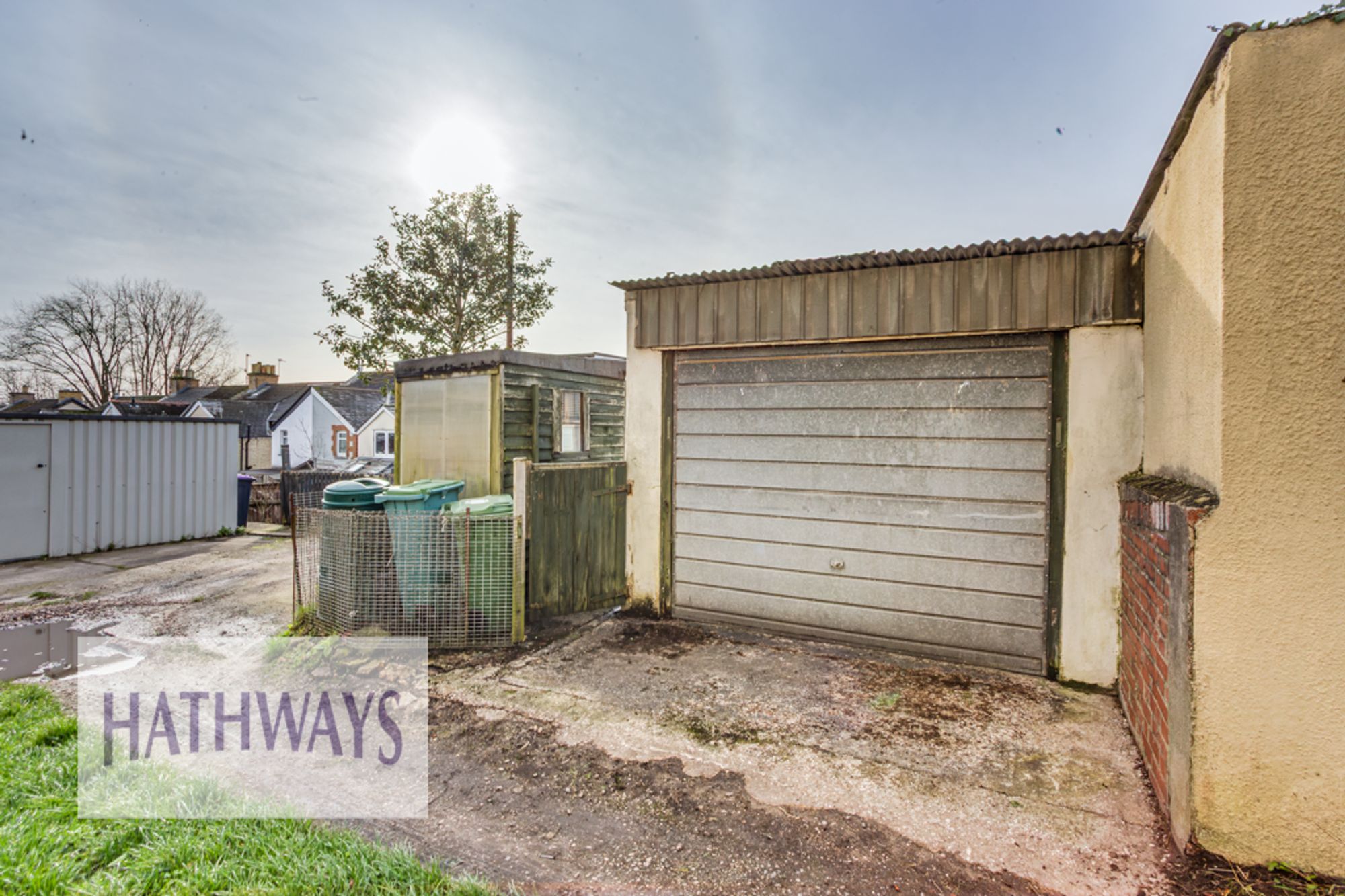 2 bed terraced house for sale in Park View, Cwmbran  - Property Image 38