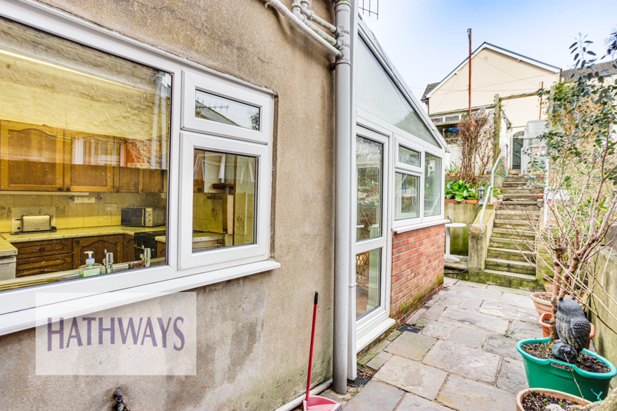 2 bed terraced house for sale in Park View, Cwmbran 30