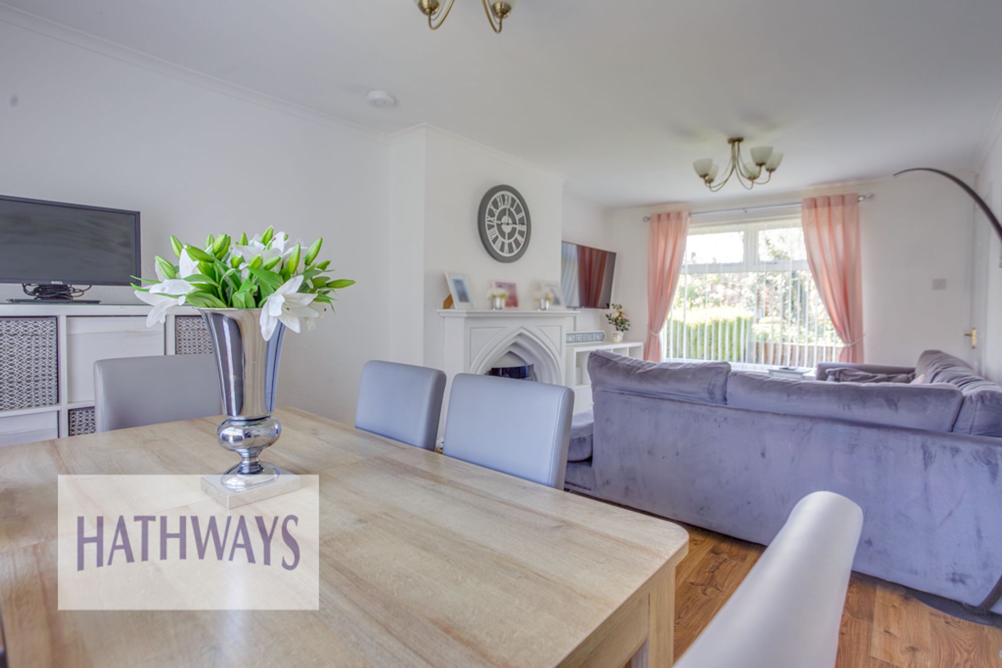 3 bed mid-terraced house for sale in Olway Close, Cwmbran 8