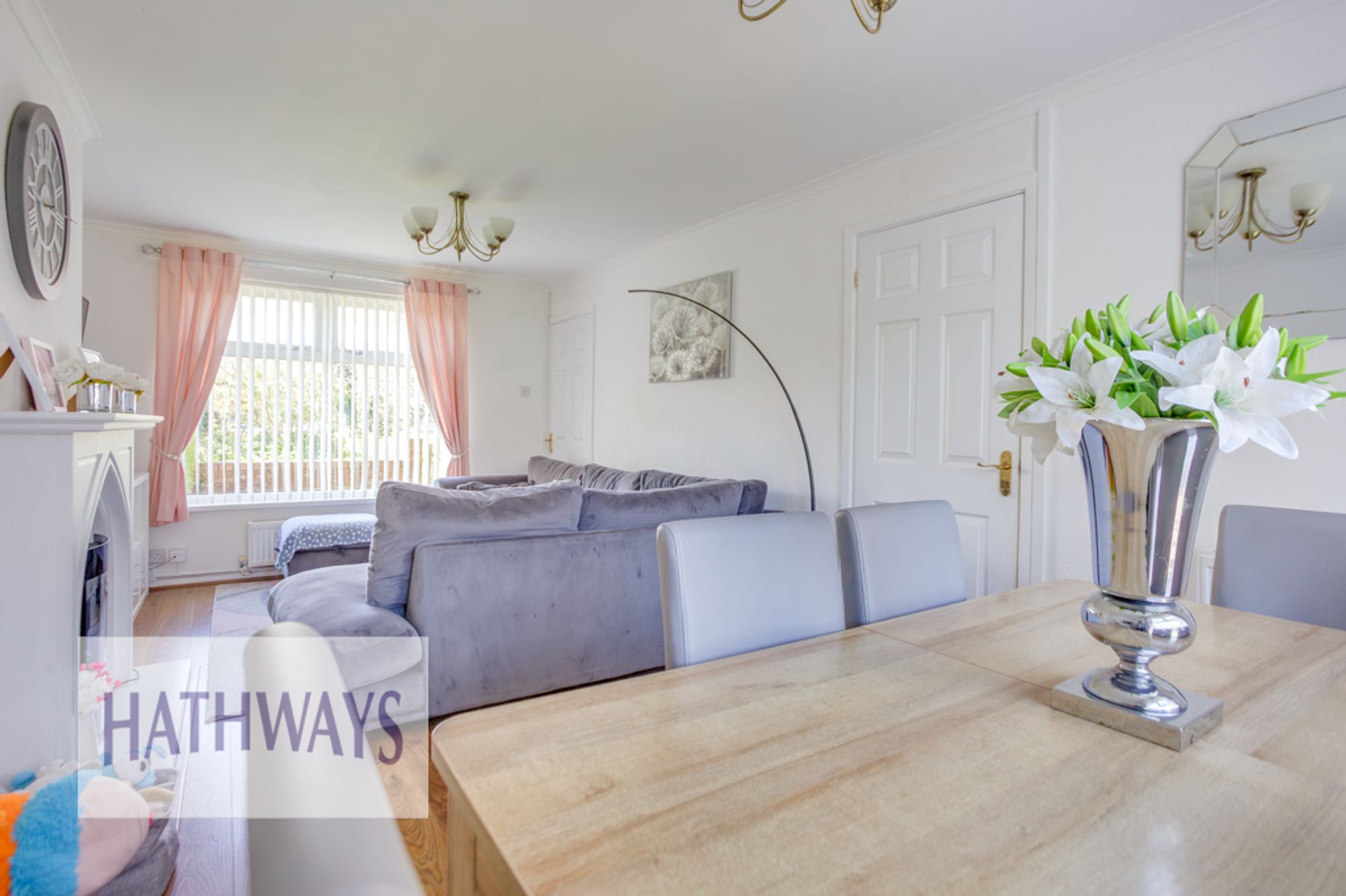 3 bed mid-terraced house for sale in Olway Close, Cwmbran 7