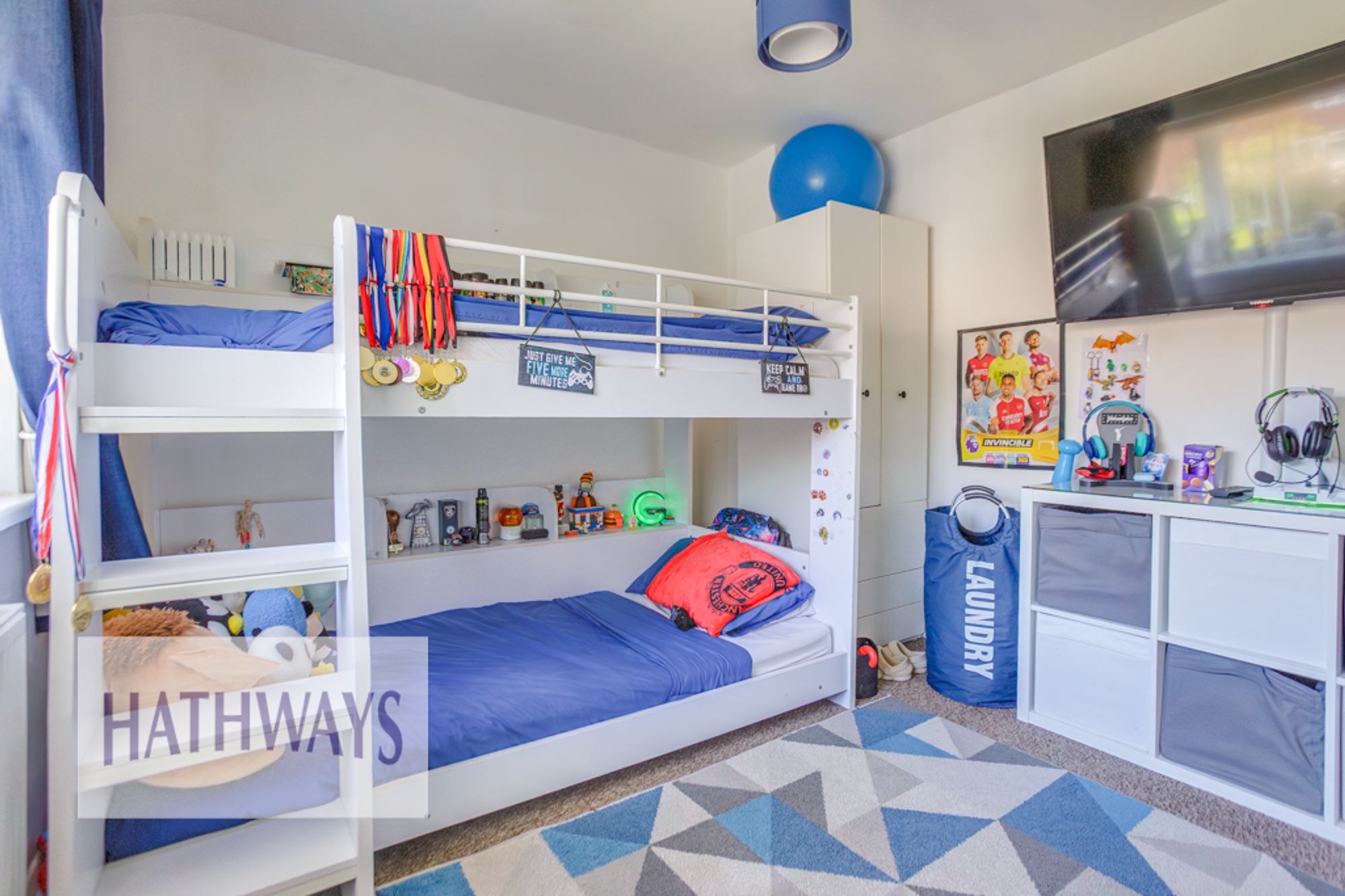 3 bed mid-terraced house for sale in Olway Close, Cwmbran 20