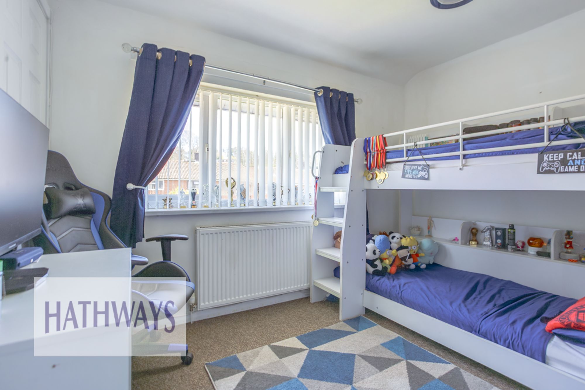 3 bed mid-terraced house for sale in Olway Close, Cwmbran 18