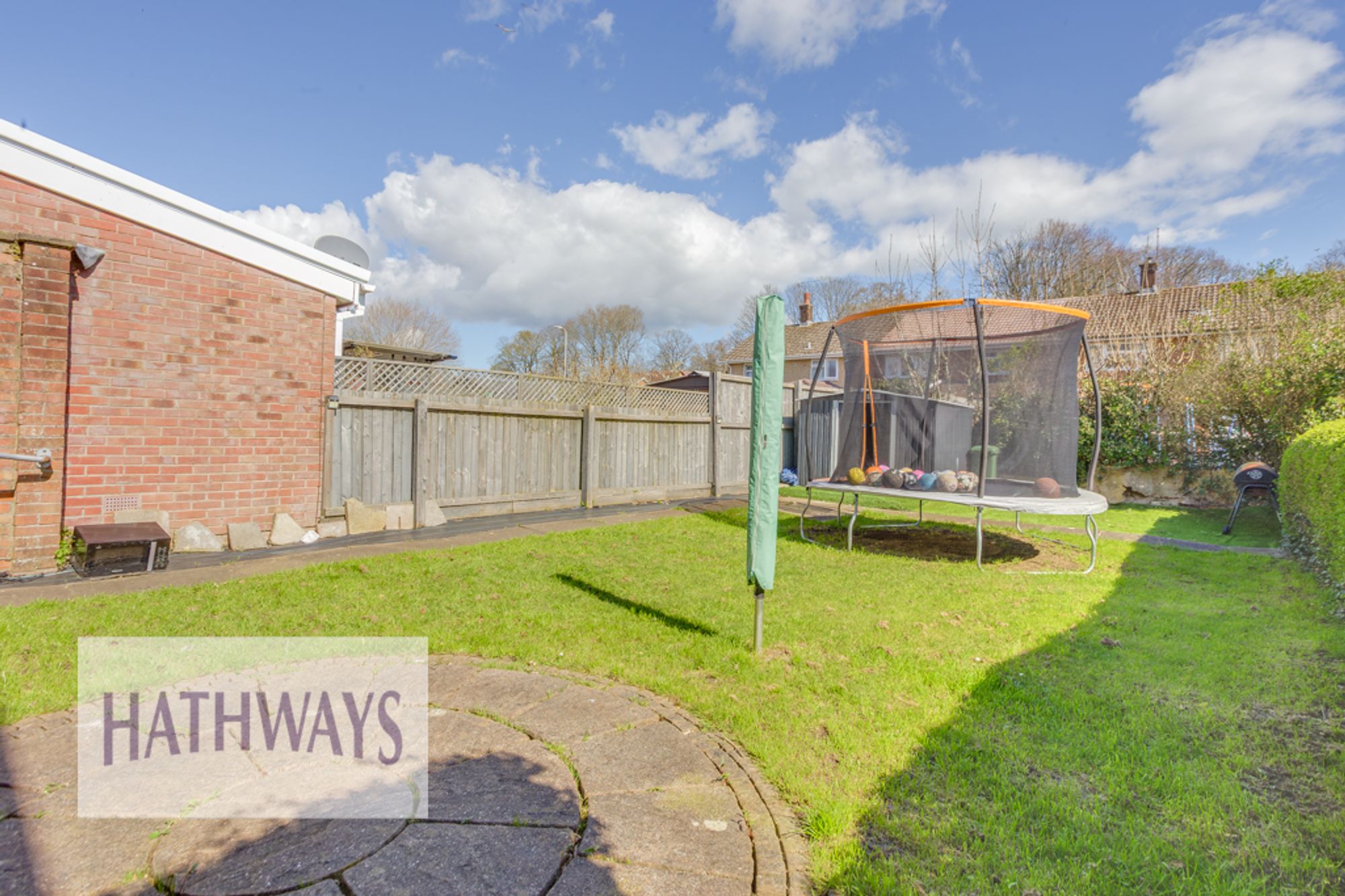3 bed mid-terraced house for sale in Olway Close, Cwmbran  - Property Image 29