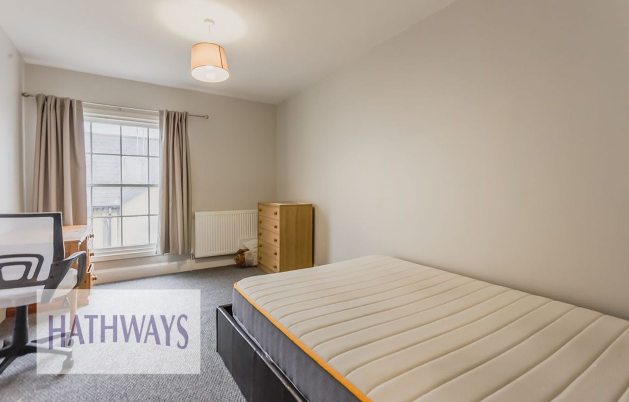 3 bed flat to rent in Crane Street, Pontypool 4