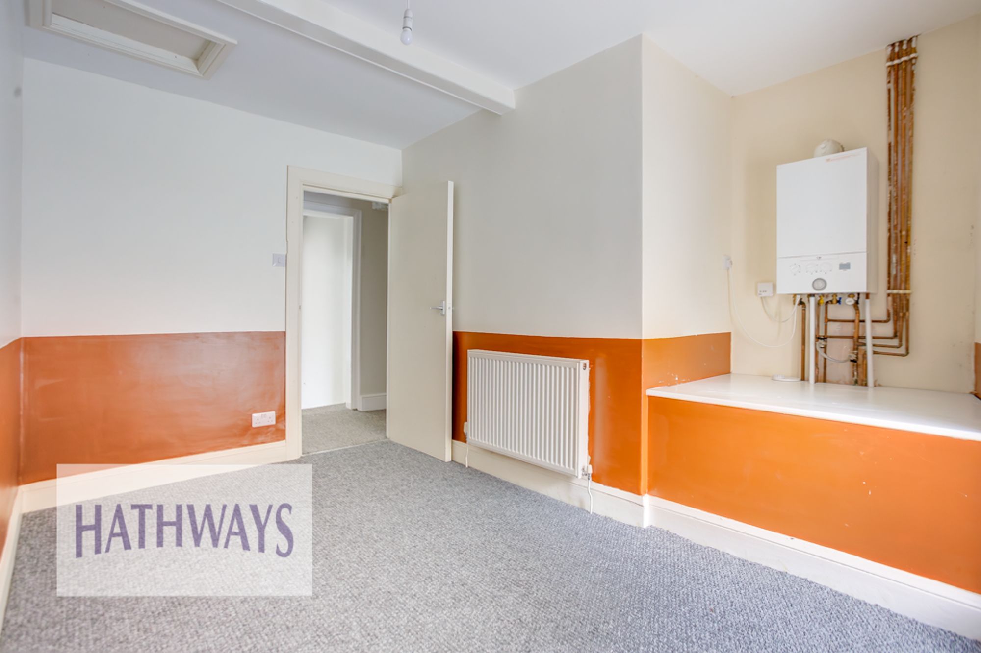 3 bed flat to rent in Crane Street, Pontypool 16
