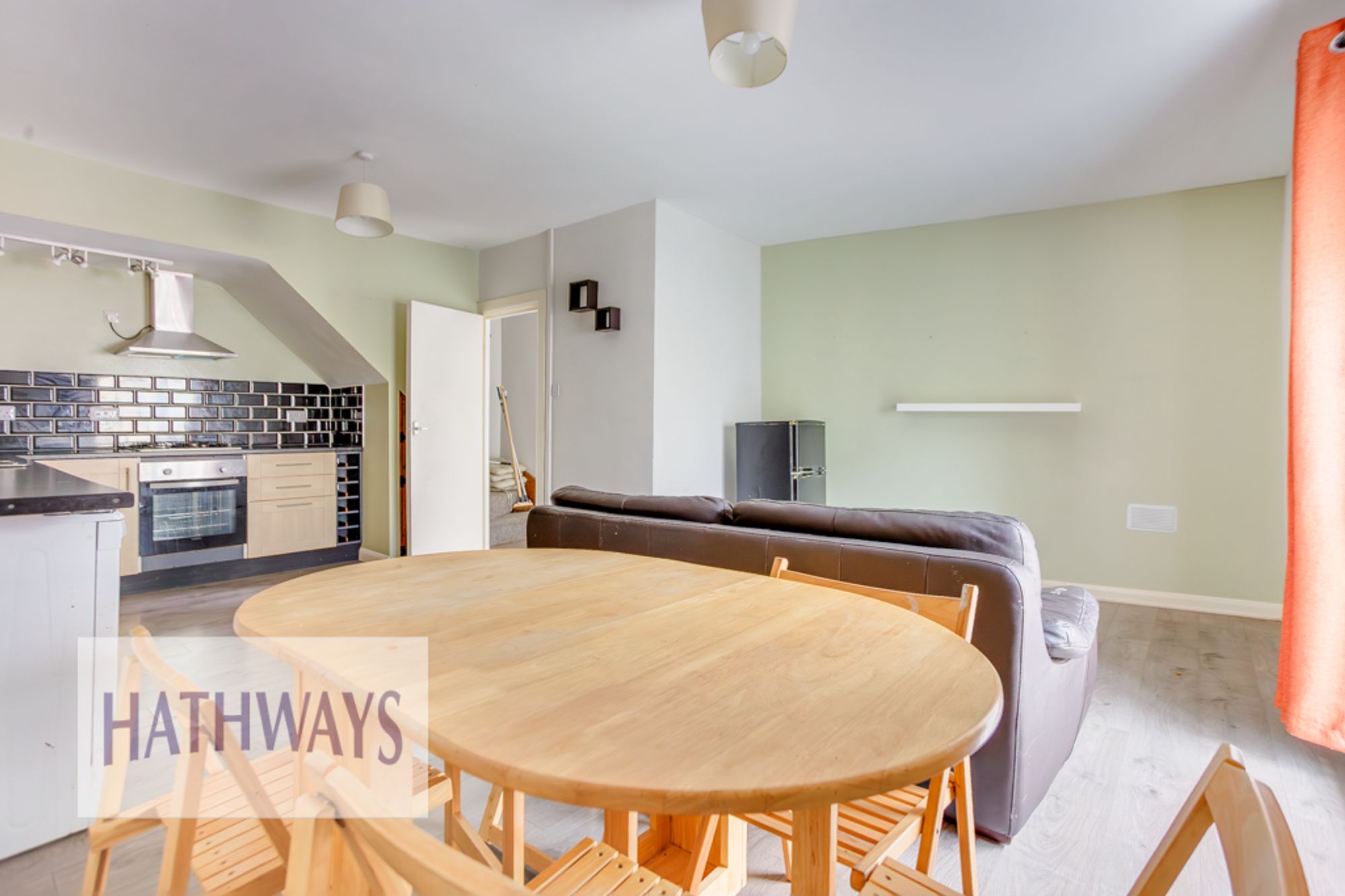 3 bed flat to rent in Crane Street, Pontypool  - Property Image 6