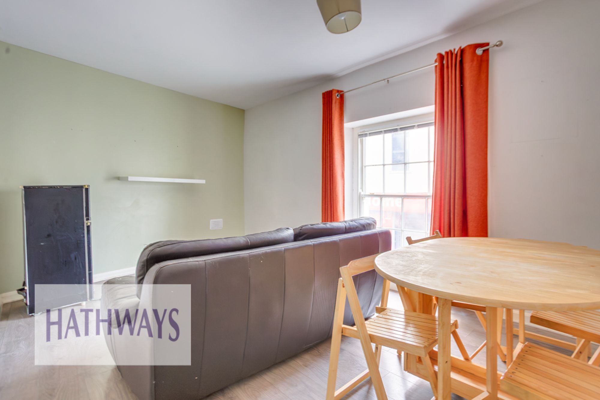3 bed flat to rent in Crane Street, Pontypool 7