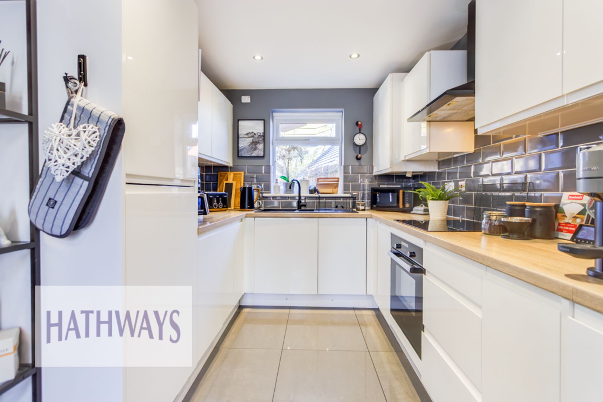 3 bed detached house for sale in Stryd Camlas, Cwmbran  - Property Image 5