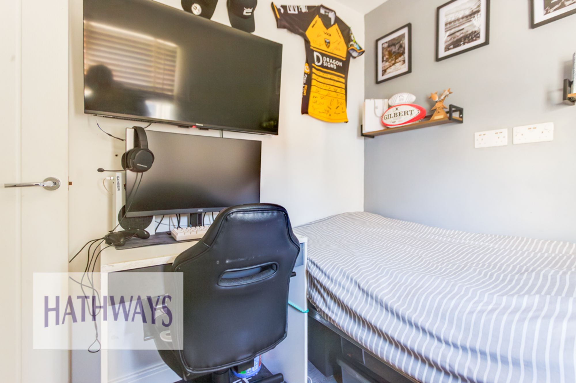 3 bed detached house for sale in Stryd Camlas, Cwmbran  - Property Image 32