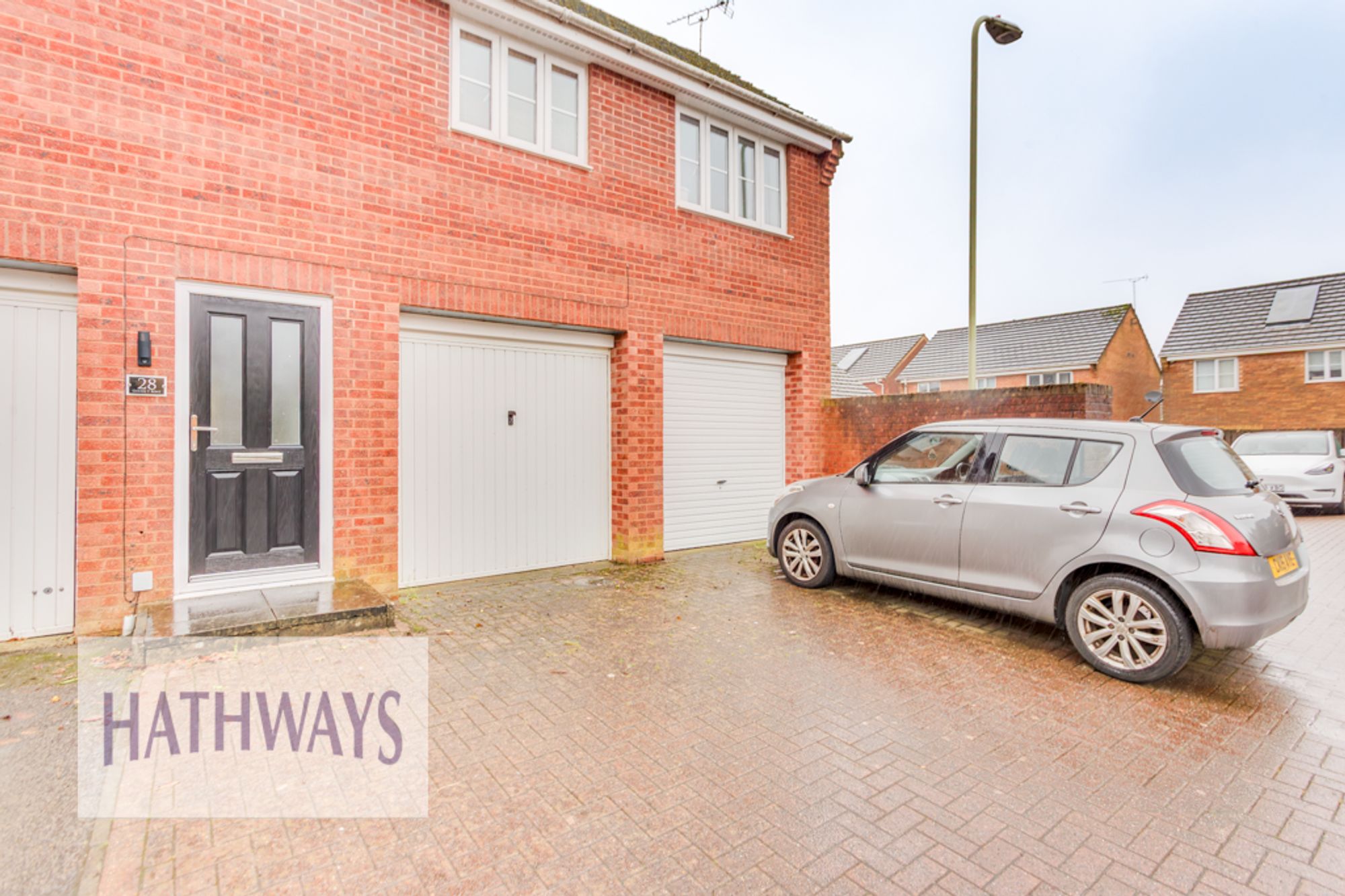 2 bed coach house for sale in Golwg Y Bont, Blackwood 2