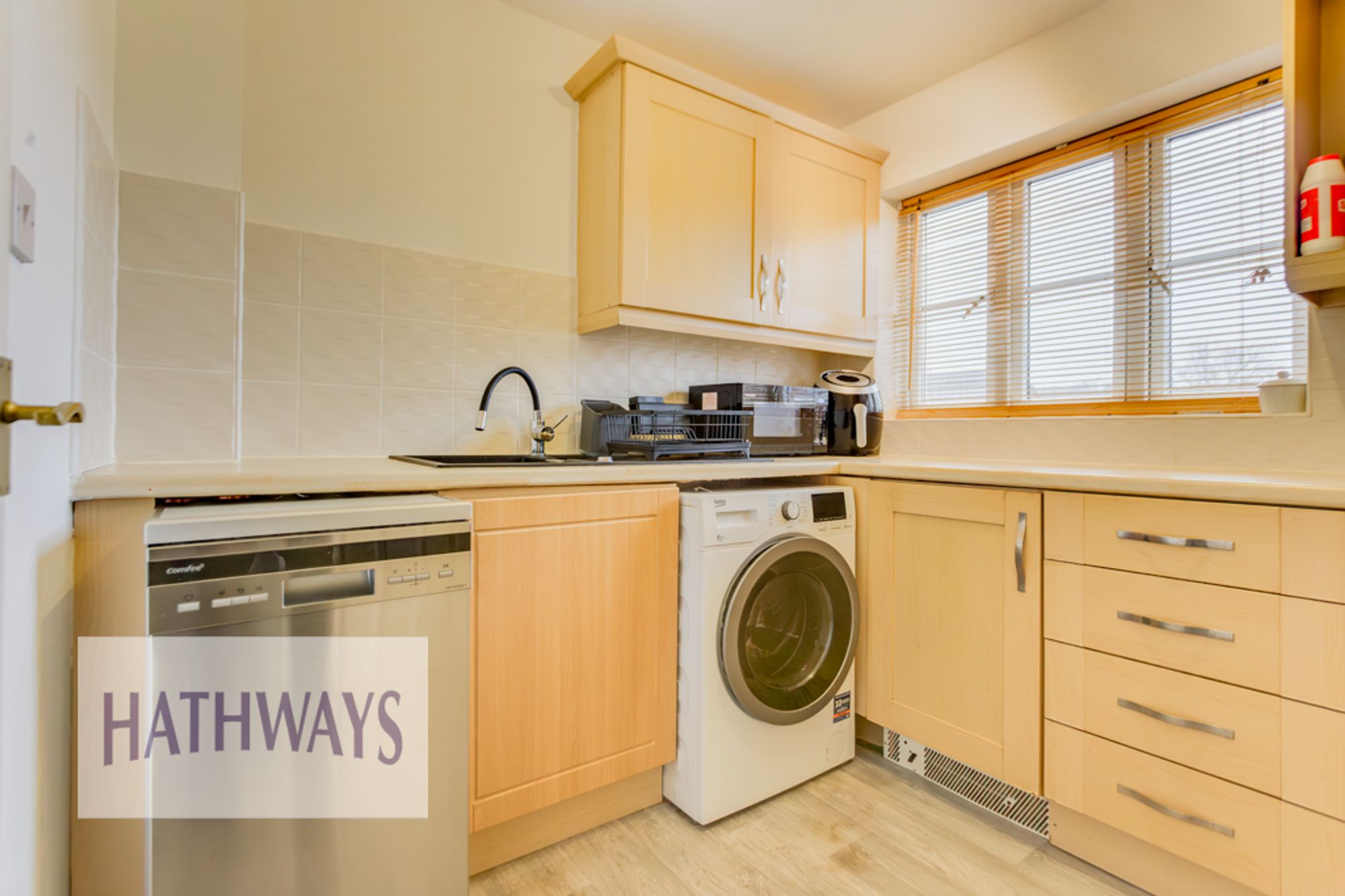 2 bed coach house for sale in Golwg Y Bont, Blackwood  - Property Image 5