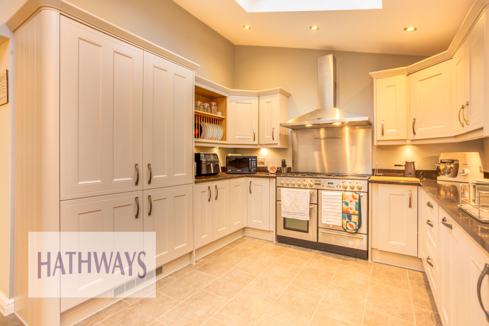 4 bed detached house for sale in Sycamore Court, Cwmbran 24