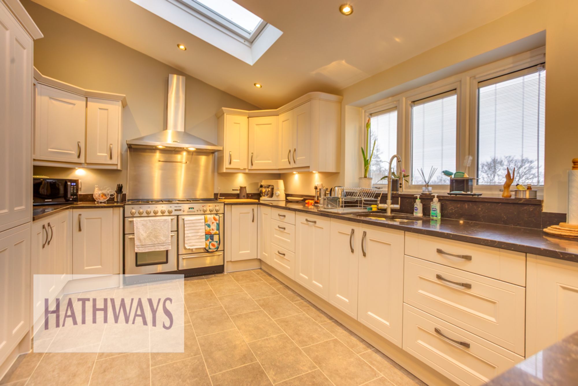 4 bed detached house for sale in Sycamore Court, Cwmbran 23