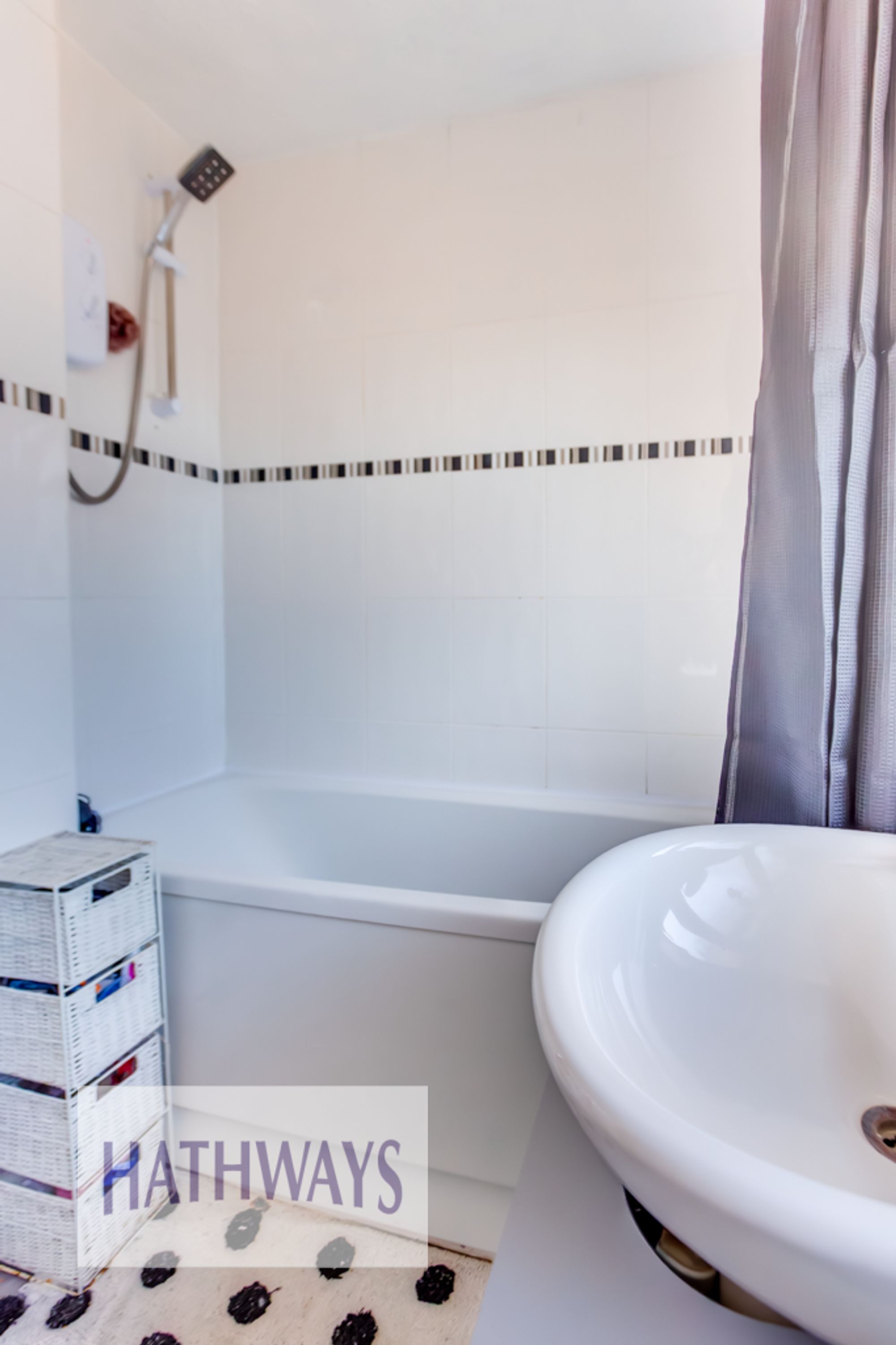 3 bed mid-terraced house for sale in Cardigan Close, Cwmbran 31