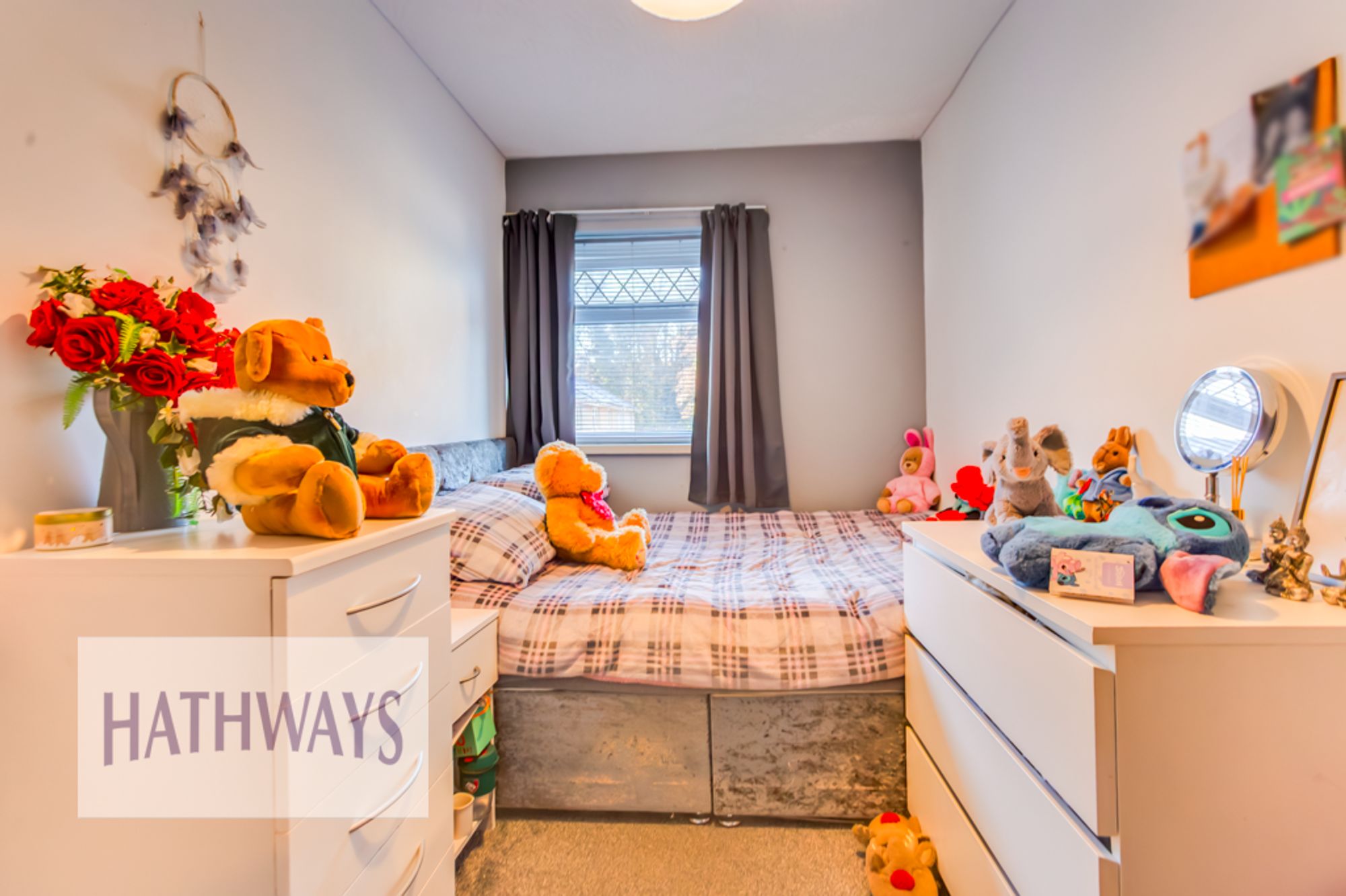 3 bed mid-terraced house for sale in Cardigan Close, Cwmbran 24