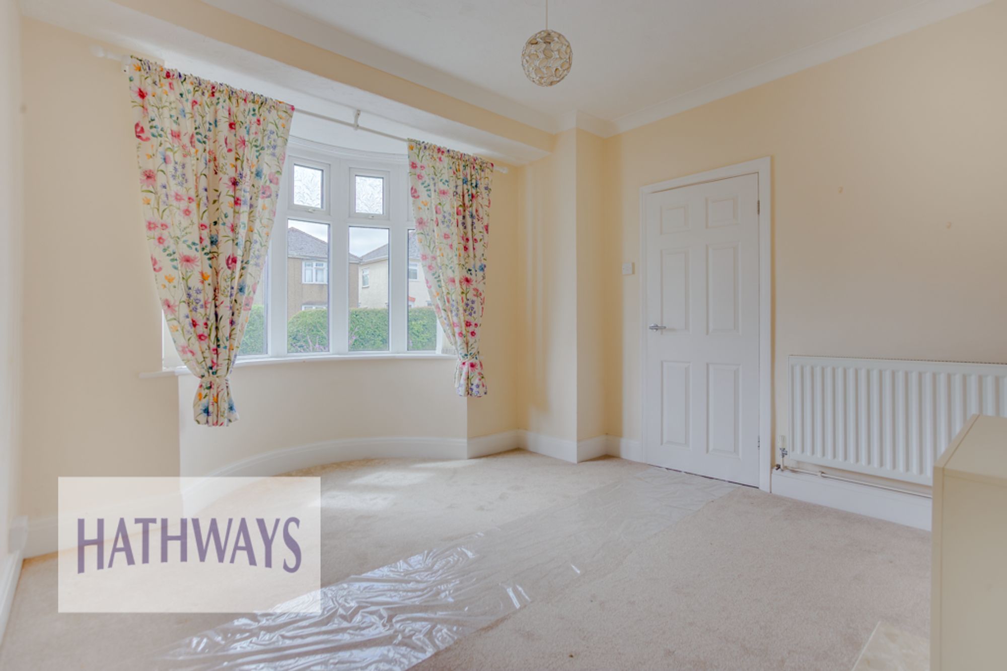 2 bed detached bungalow for sale in Five Locks Road, Cwmbran  - Property Image 6