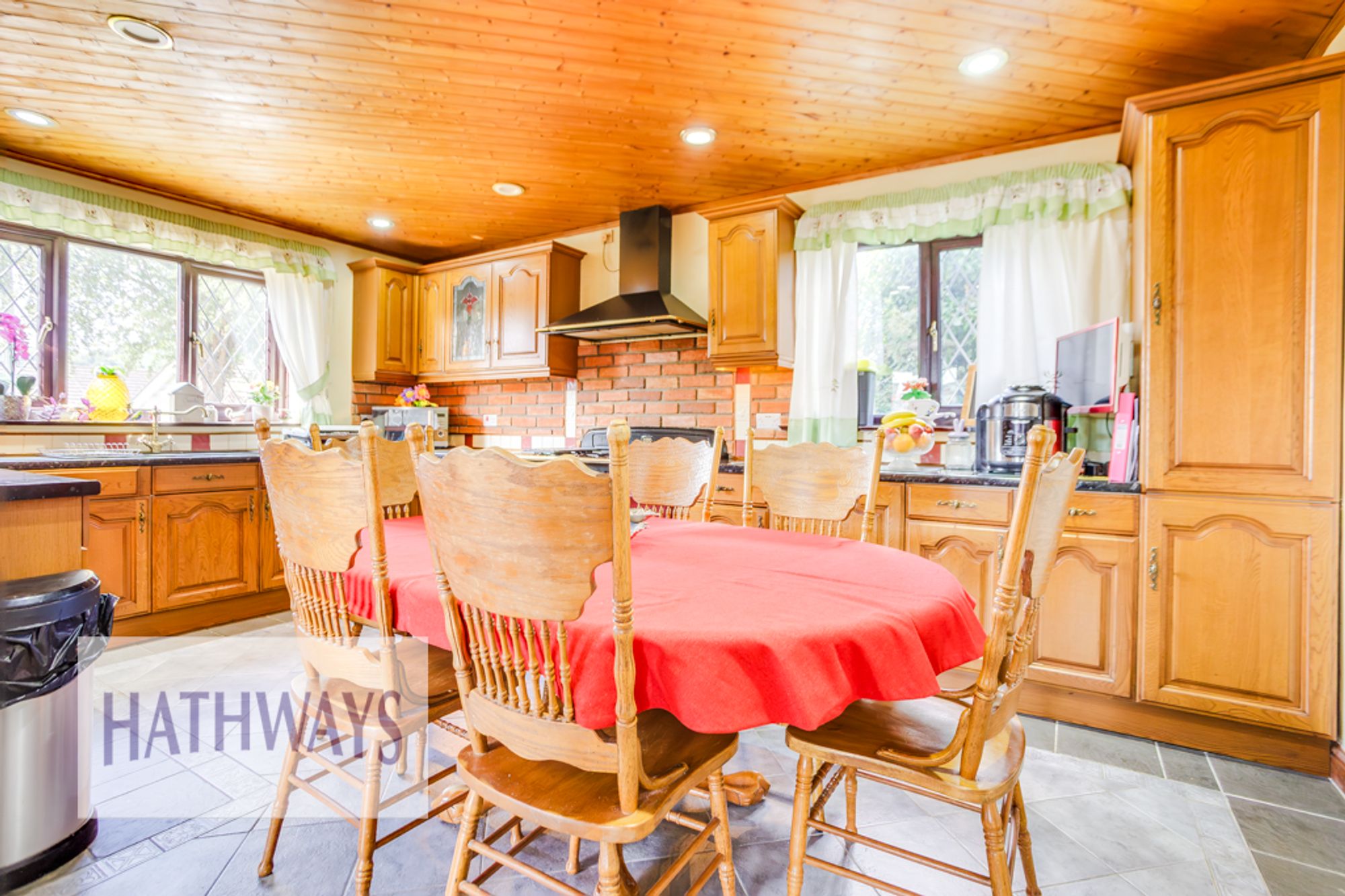 4 bed detached house for sale in Penywain Lane, Pontypool 10