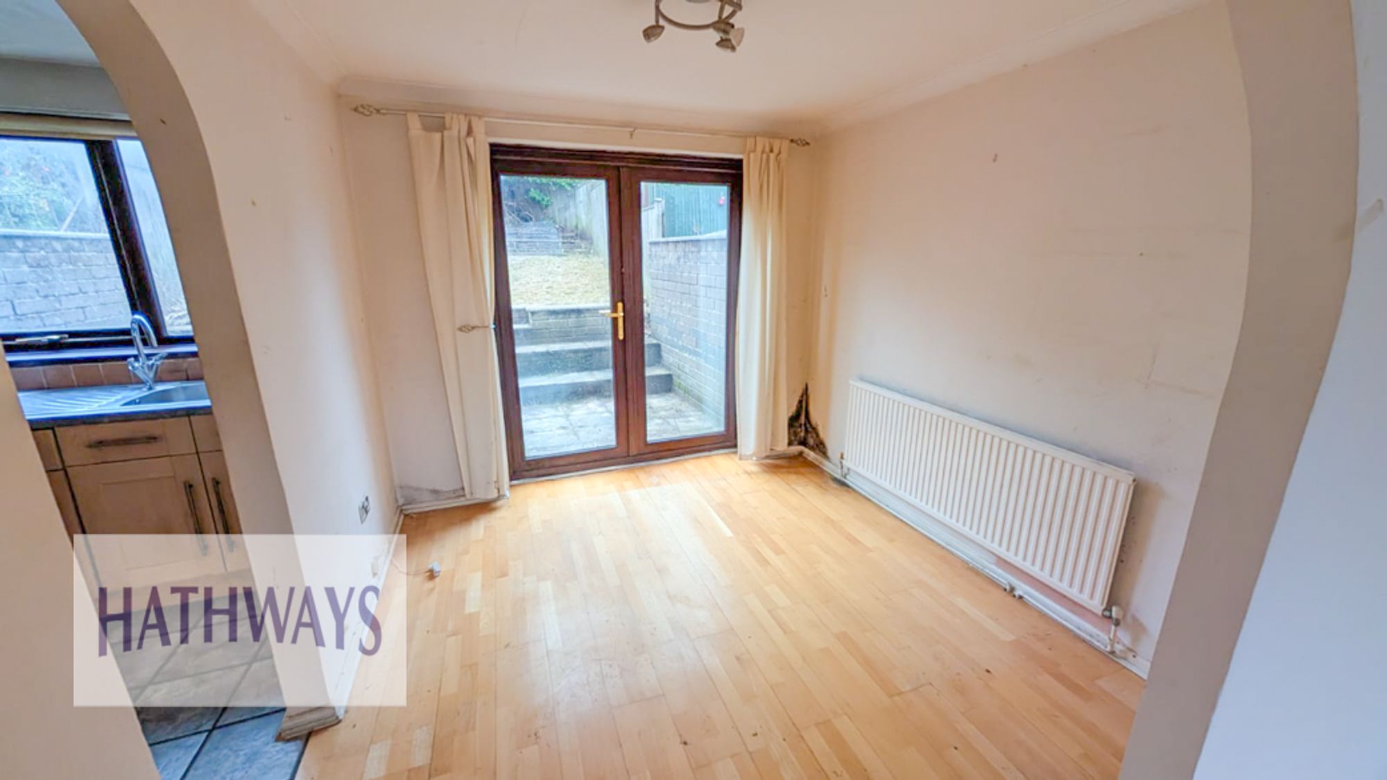 3 bed for sale in Hanbury Gardens, Pontypool 6