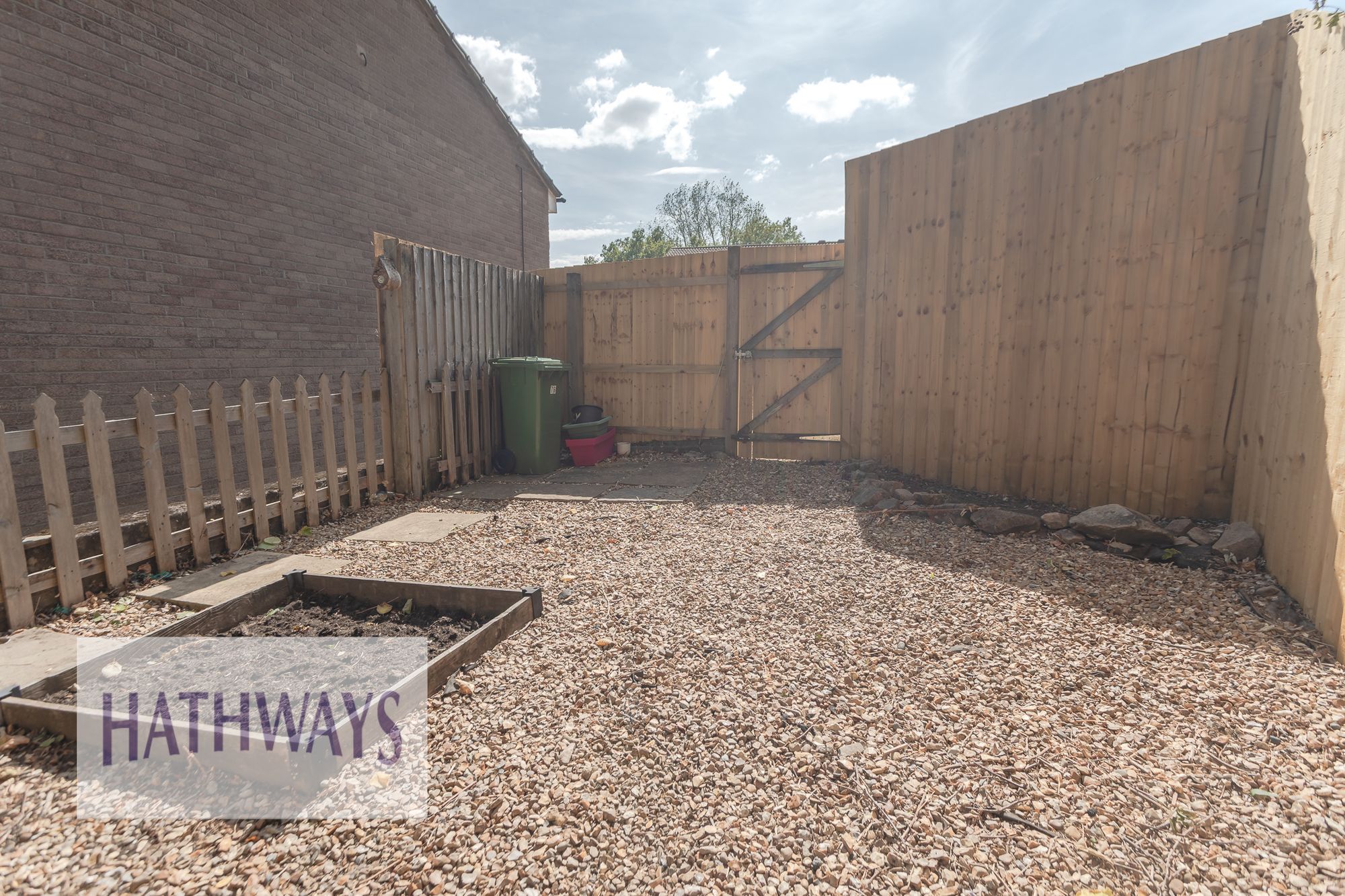 2 bed end of terrace house for sale in Spring Grove, Greenmeadow, NP44 27