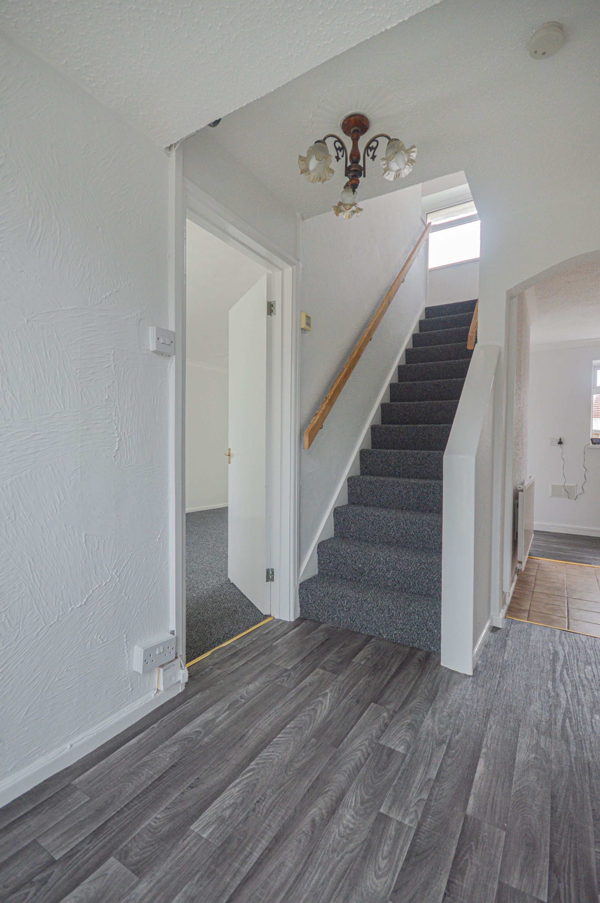 2 bed end of terrace house to rent in Holly Lodge Road, Cwmbran  - Property Image 9