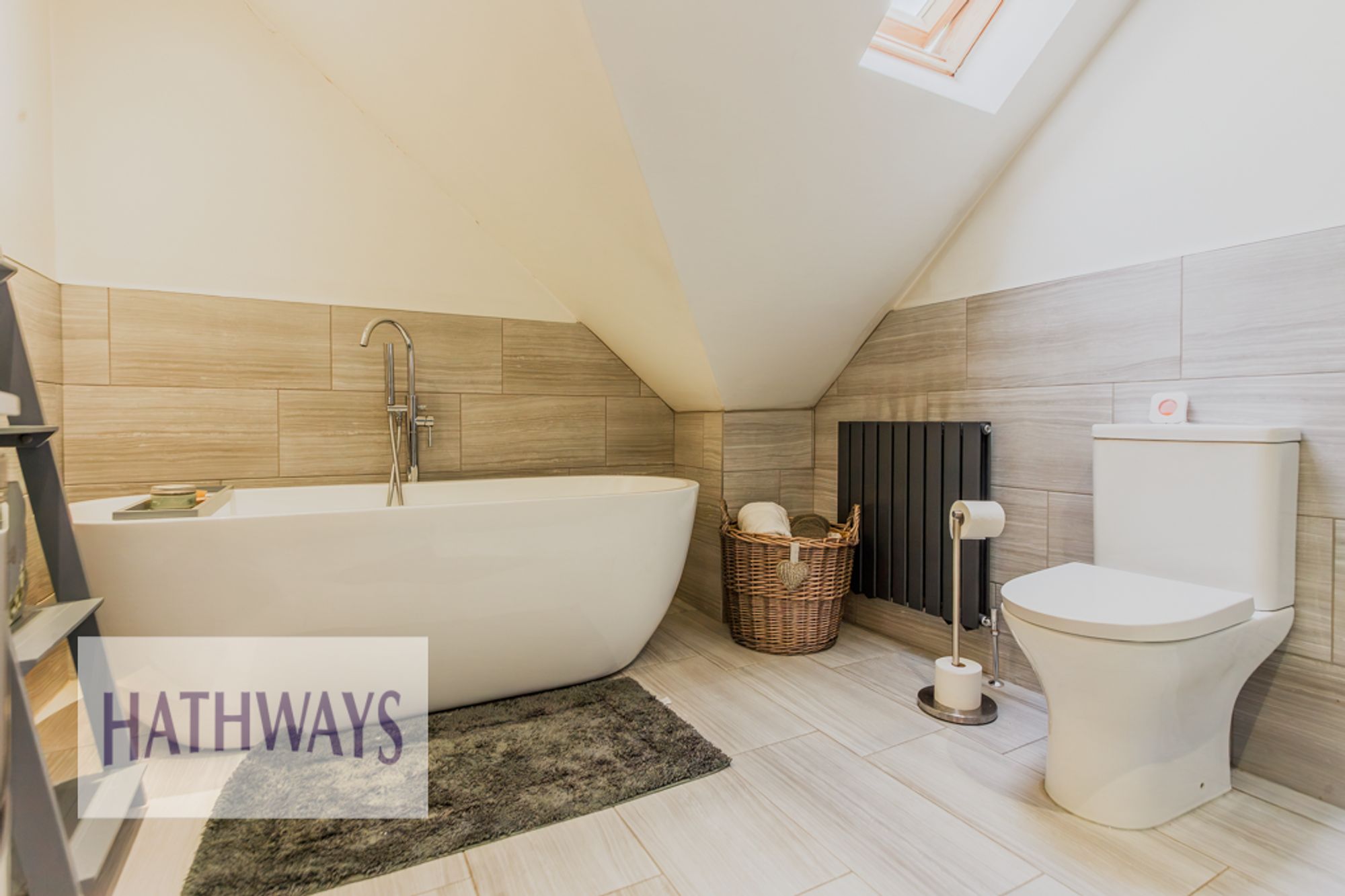 4 bed detached house for sale in Maindee Terrace, Cwmbran  - Property Image 46