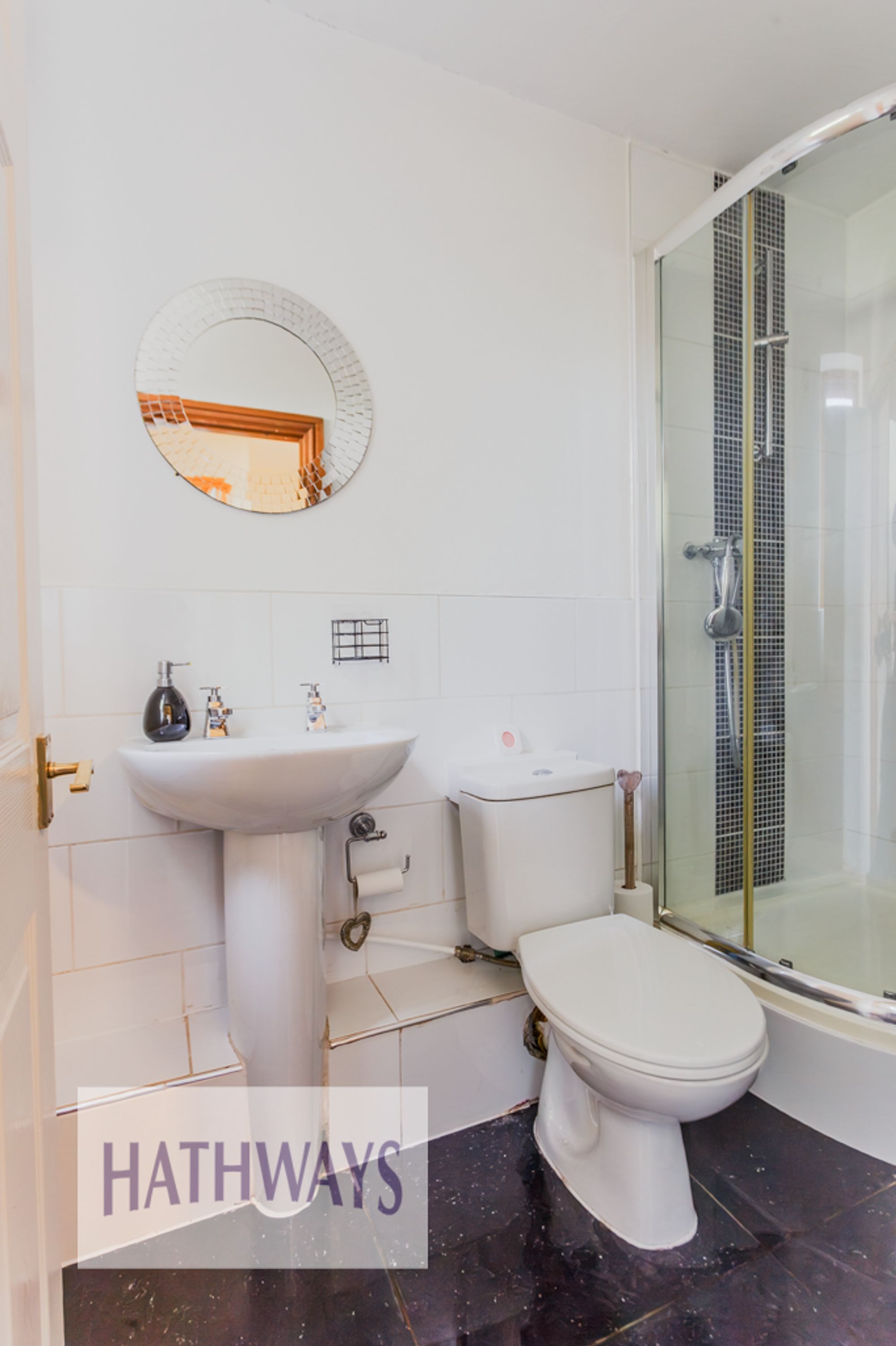 4 bed detached house for sale in Maindee Terrace, Cwmbran  - Property Image 30