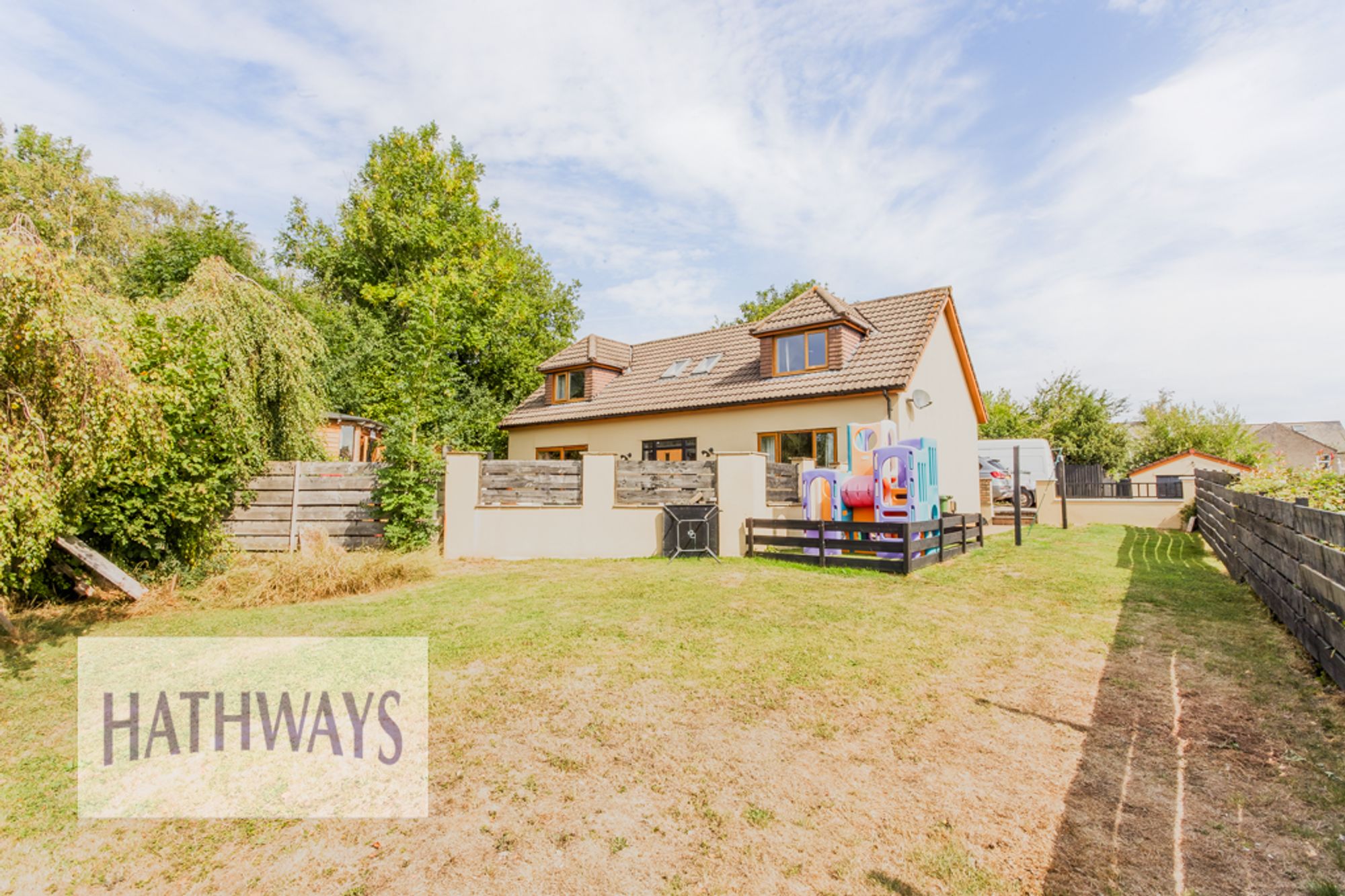 4 bed detached house for sale in Maindee Terrace, Cwmbran  - Property Image 3