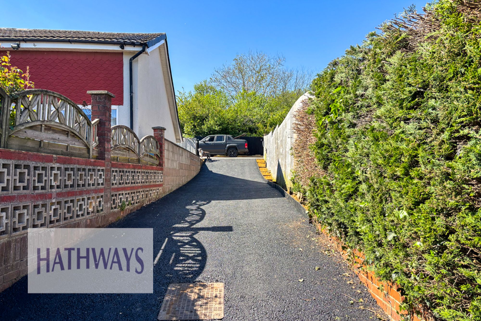 4 bed detached house for sale in Maindee Terrace, Cwmbran  - Property Image 3