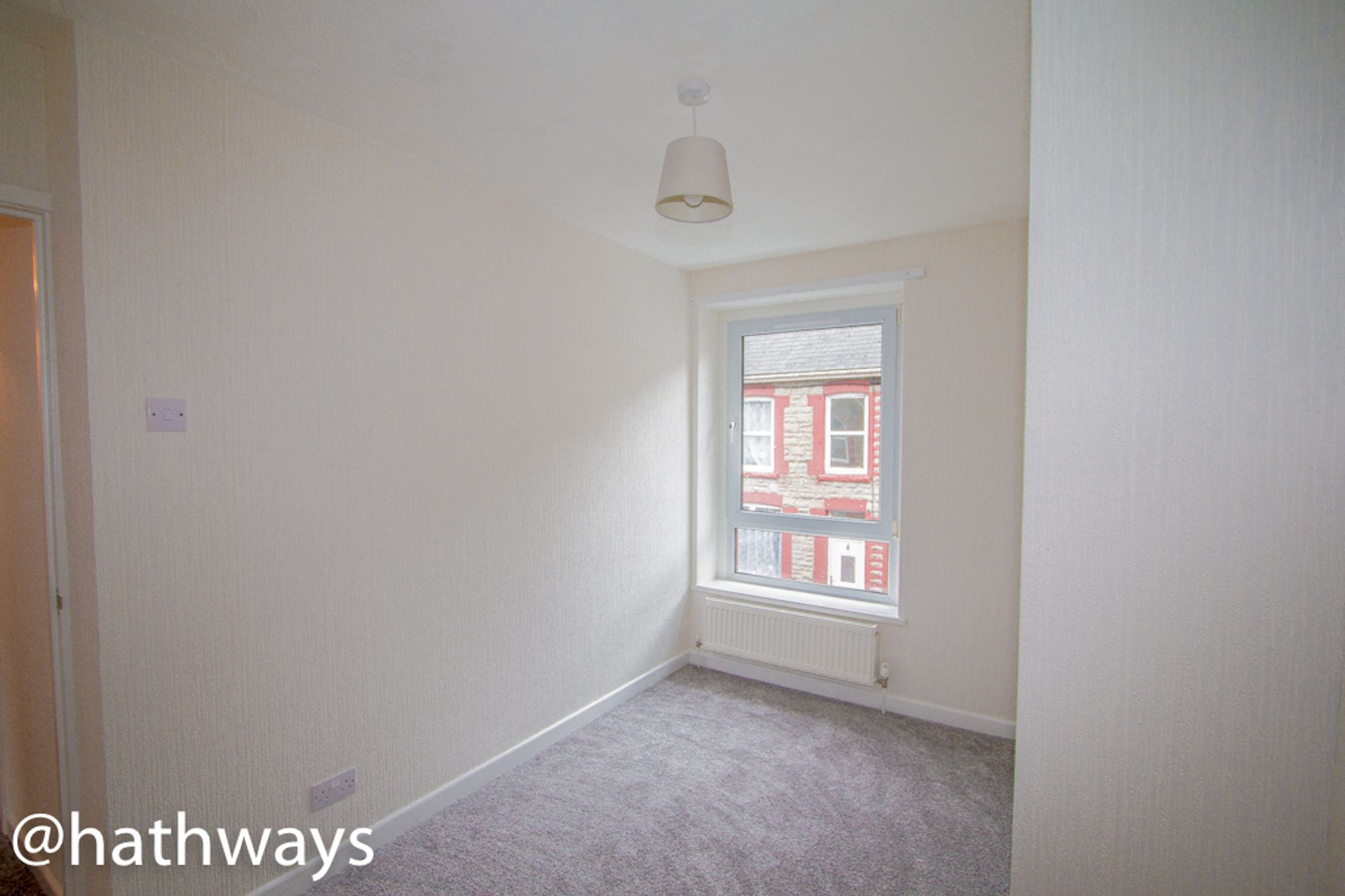 3 bed terraced house to rent in Caefelin Street, Abertillery 12