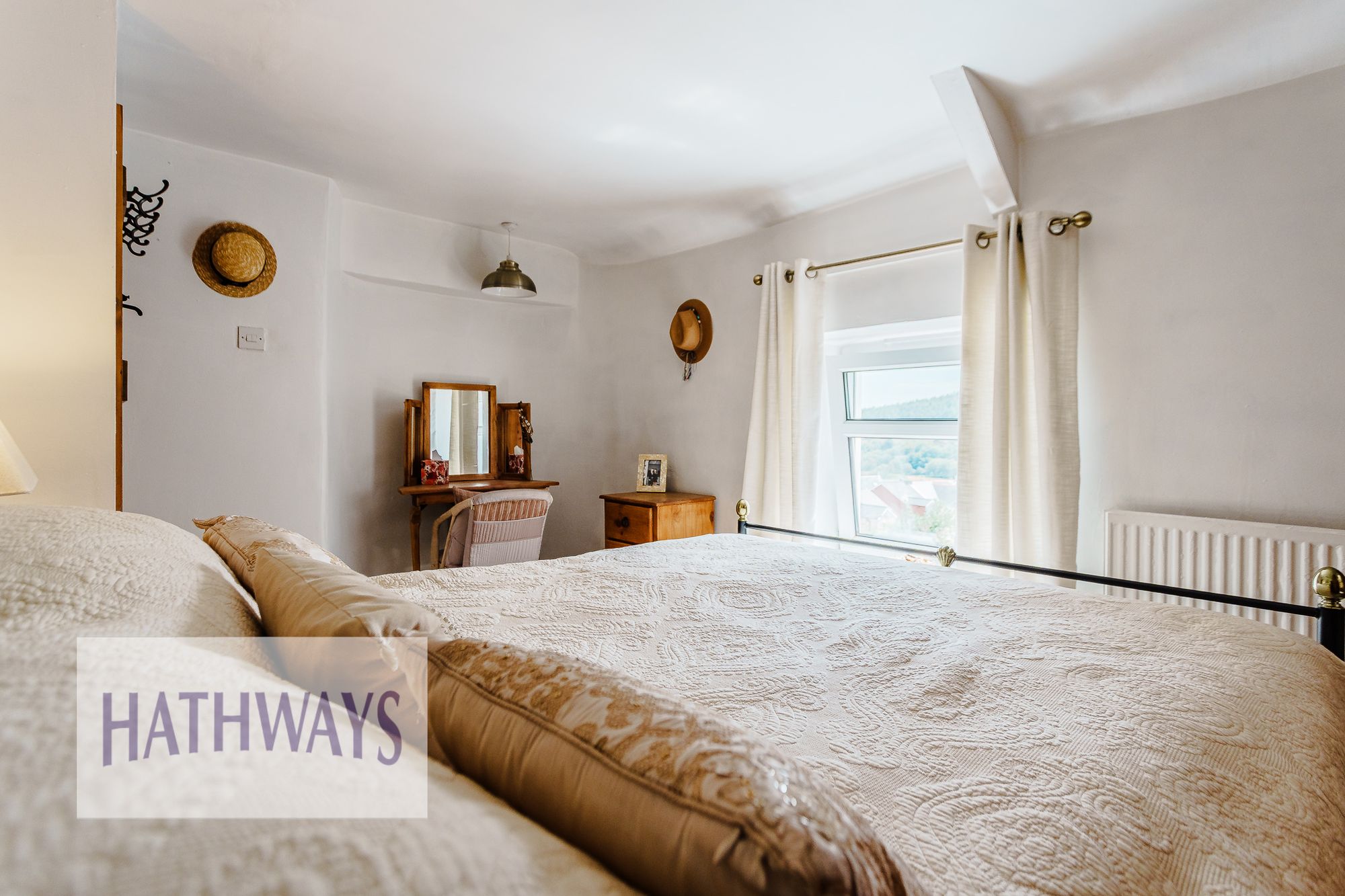 3 bed semi-detached house for sale in Pentrepiod Road, Pontnewynydd, NP4 28