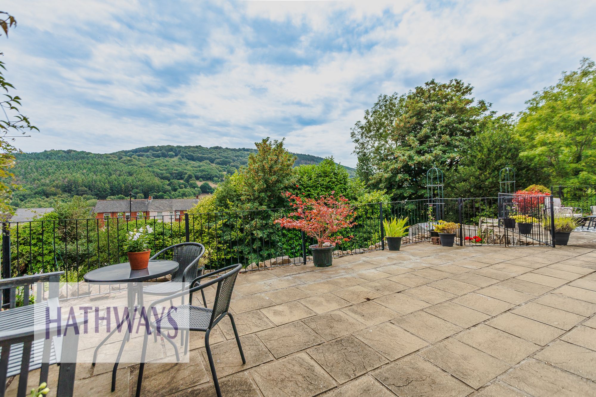 3 bed semi-detached house for sale in Pentrepiod Road, Pontnewynydd, NP4 40