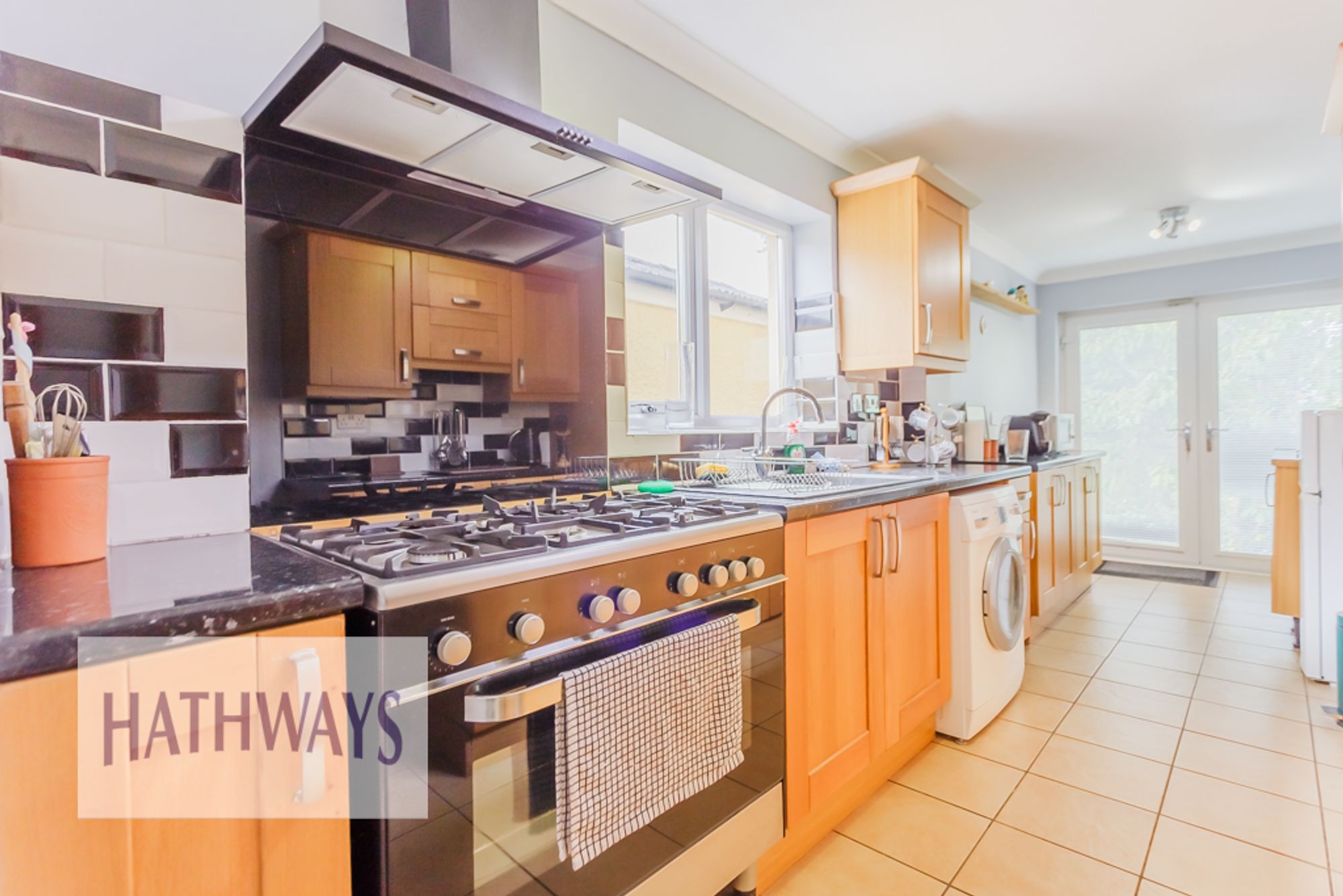 2 bed semi-detached bungalow for sale in Cefn Close, Cwmbran  - Property Image 5