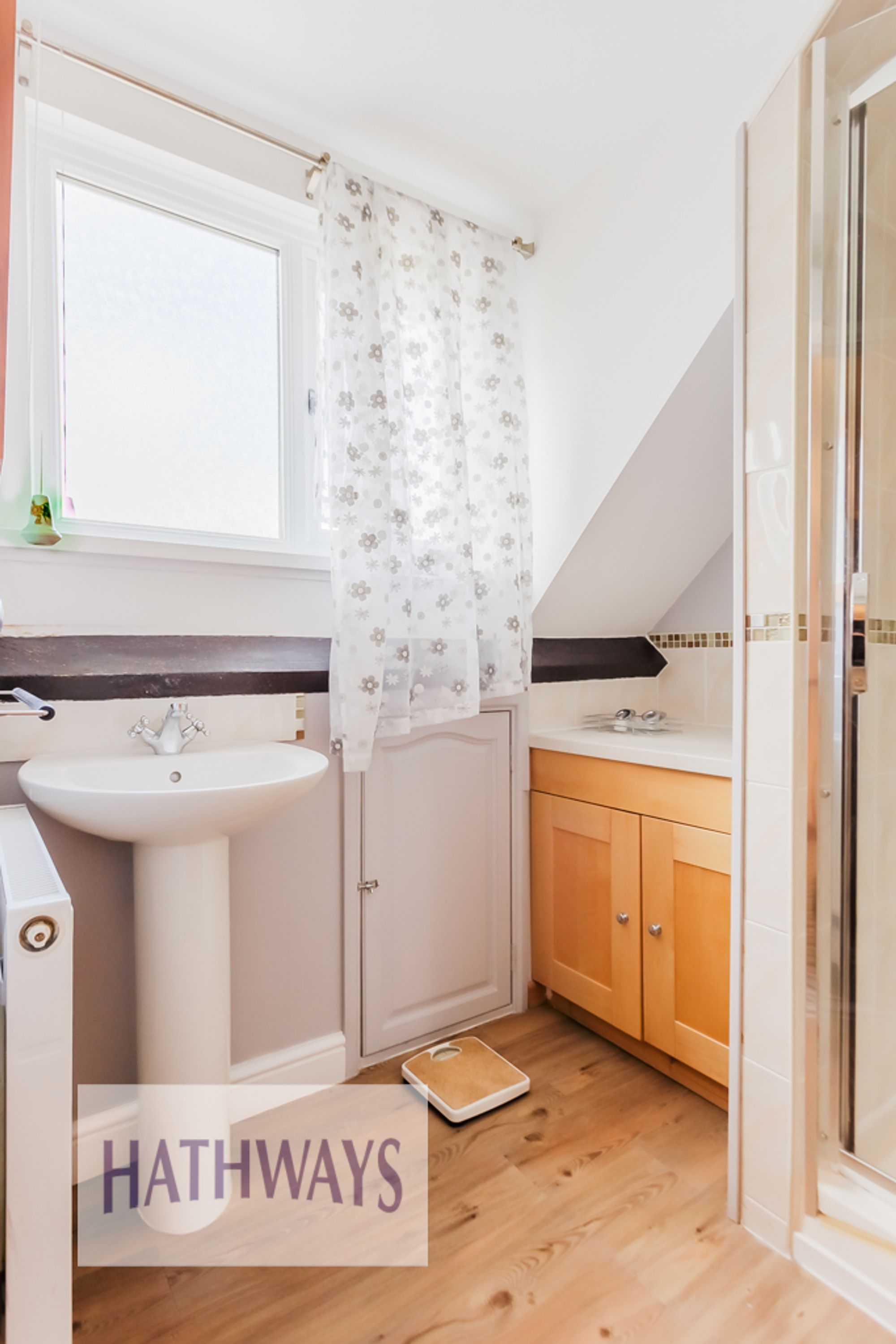 2 bed semi-detached bungalow for sale in Cefn Close, Cwmbran  - Property Image 39