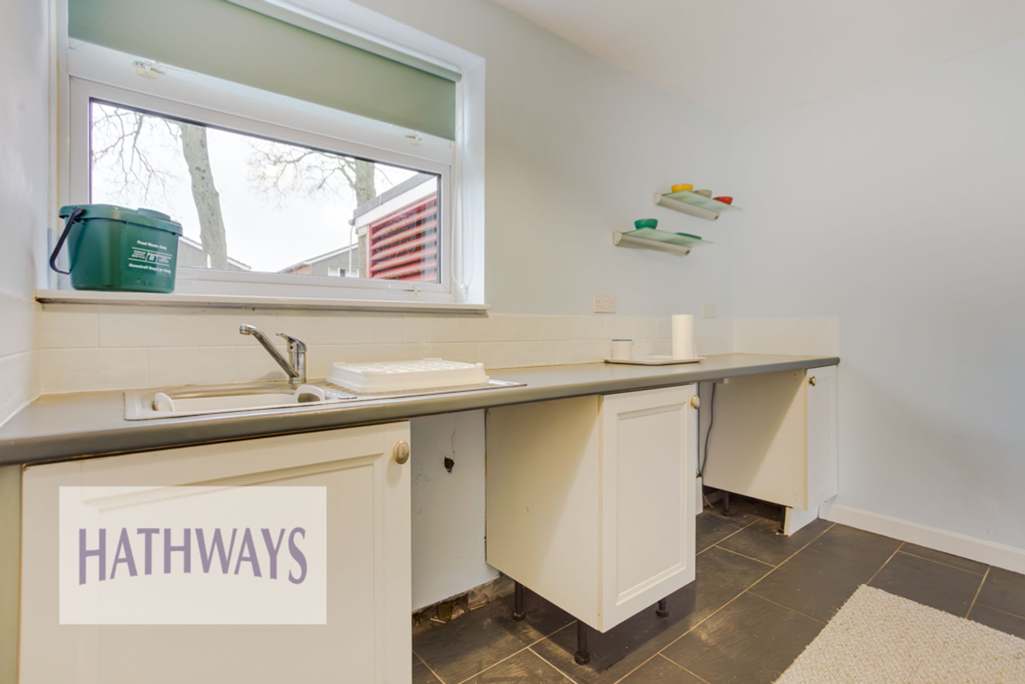 2 bed flat to rent, Cwmbran 4