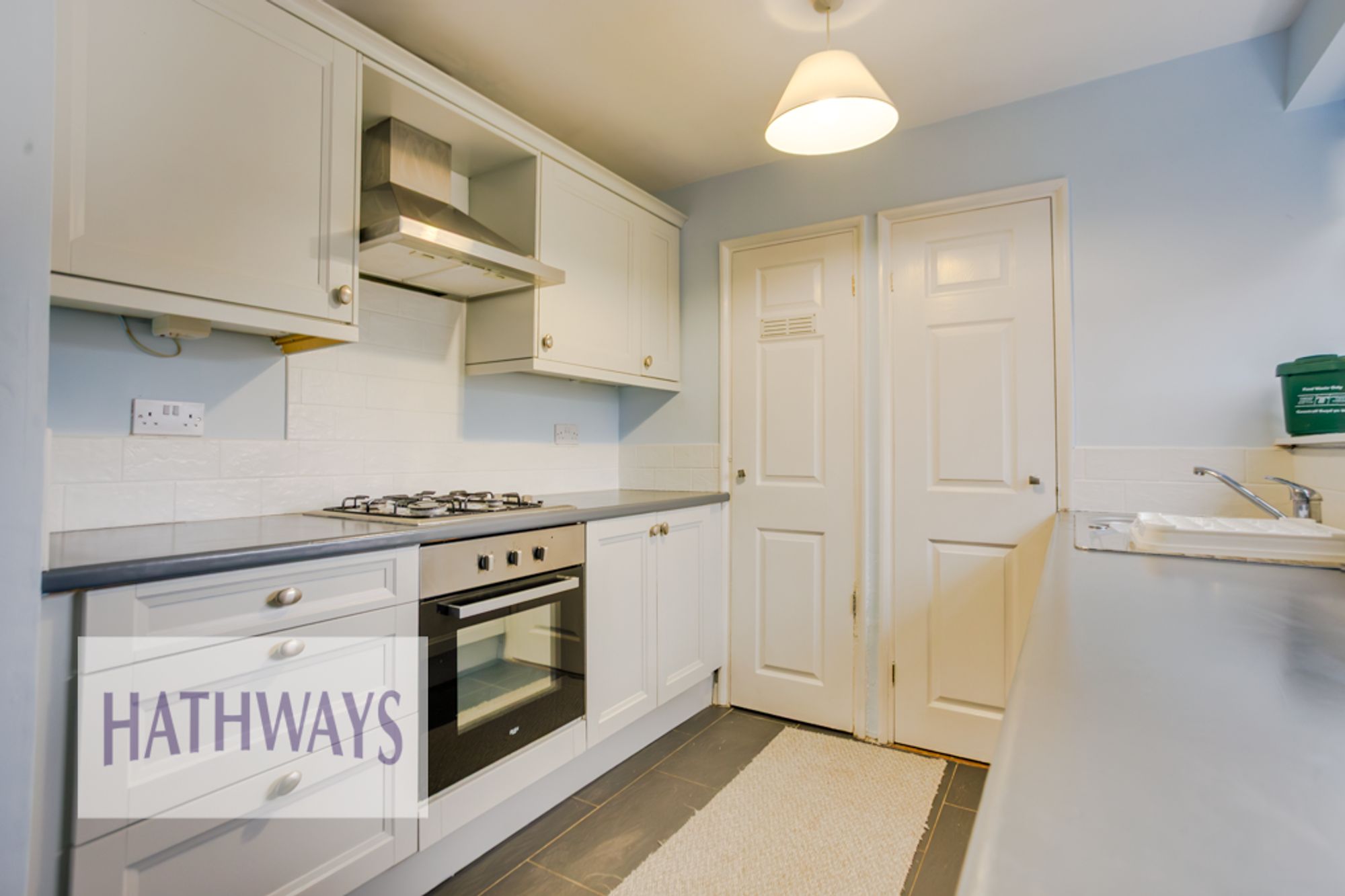 2 bed flat to rent, Cwmbran  - Property Image 4