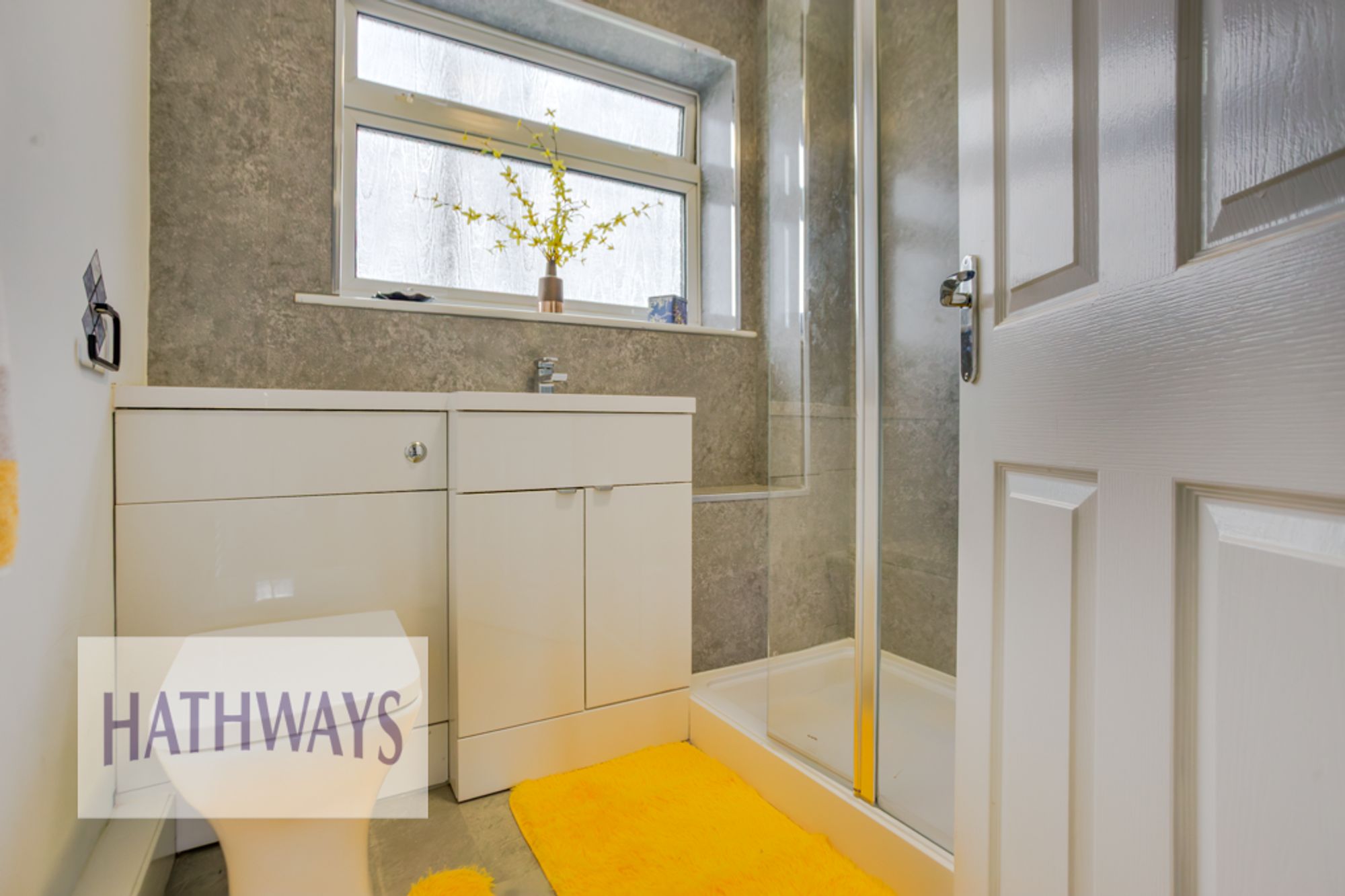 2 bed flat to rent, Cwmbran 18