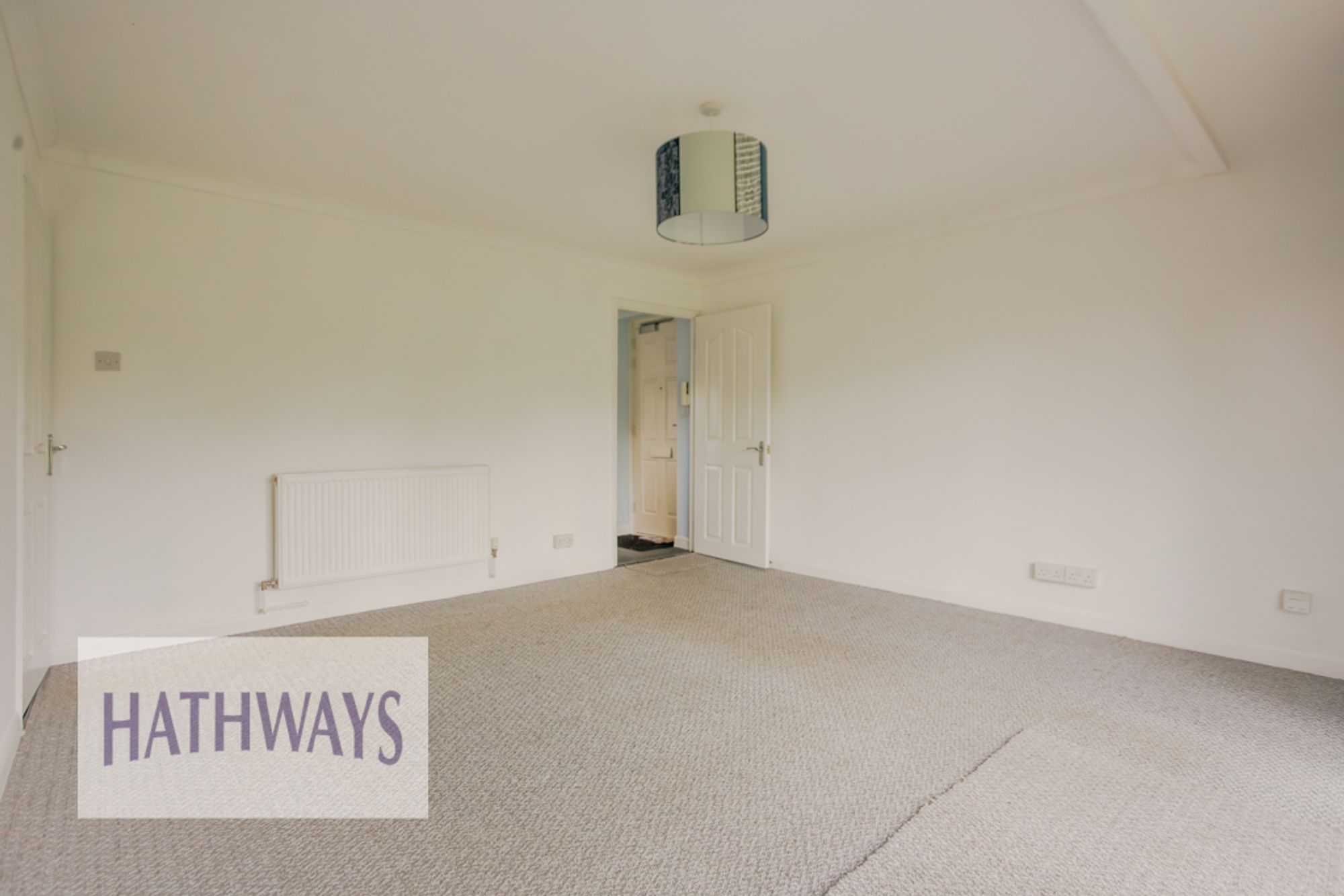 2 bed flat to rent, Cwmbran  - Property Image 10
