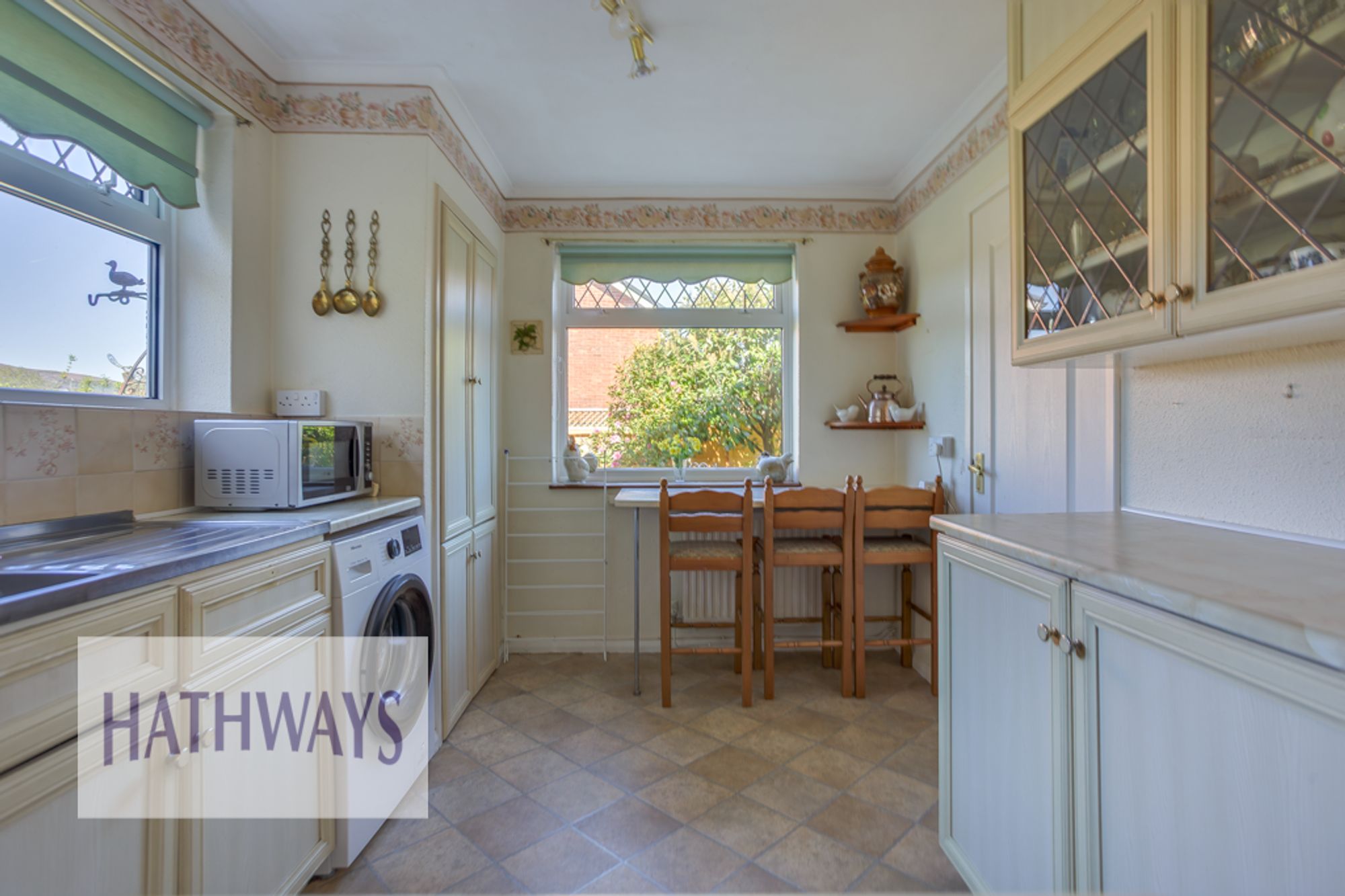 3 bed end of terrace house for sale in Llanyravon Way, Cwmbran 14