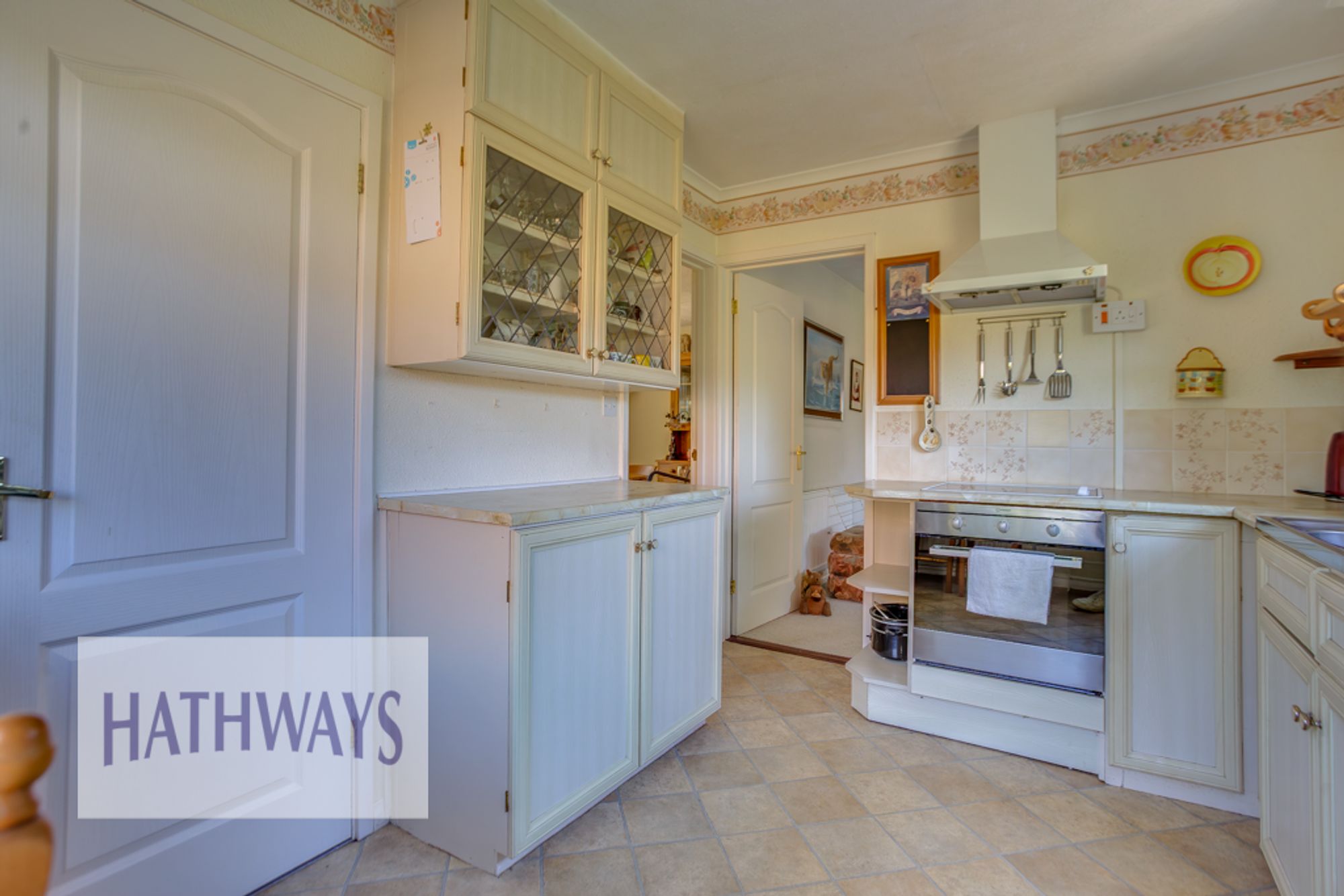 3 bed end of terrace house for sale in Llanyravon Way, Cwmbran  - Property Image 19
