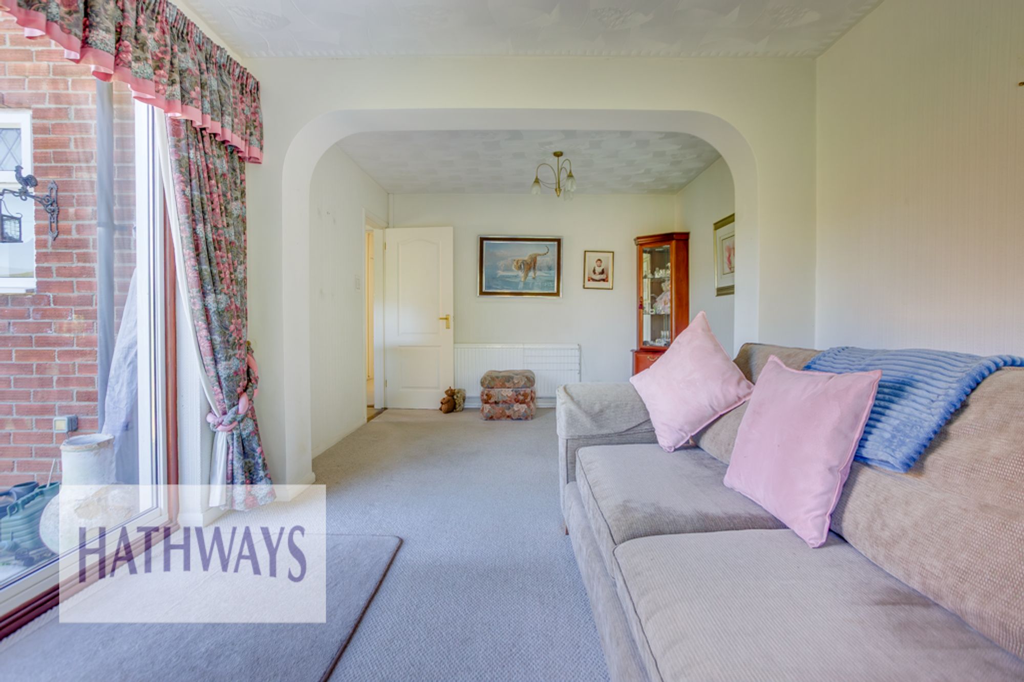 3 bed end of terrace house for sale in Llanyravon Way, Cwmbran  - Property Image 12