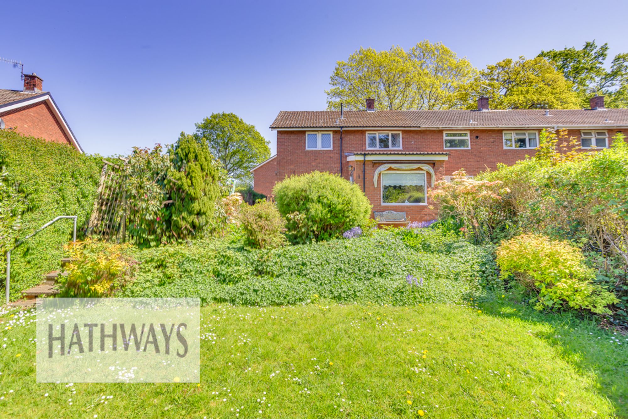 3 bed end of terrace house for sale in Llanyravon Way, Cwmbran 37