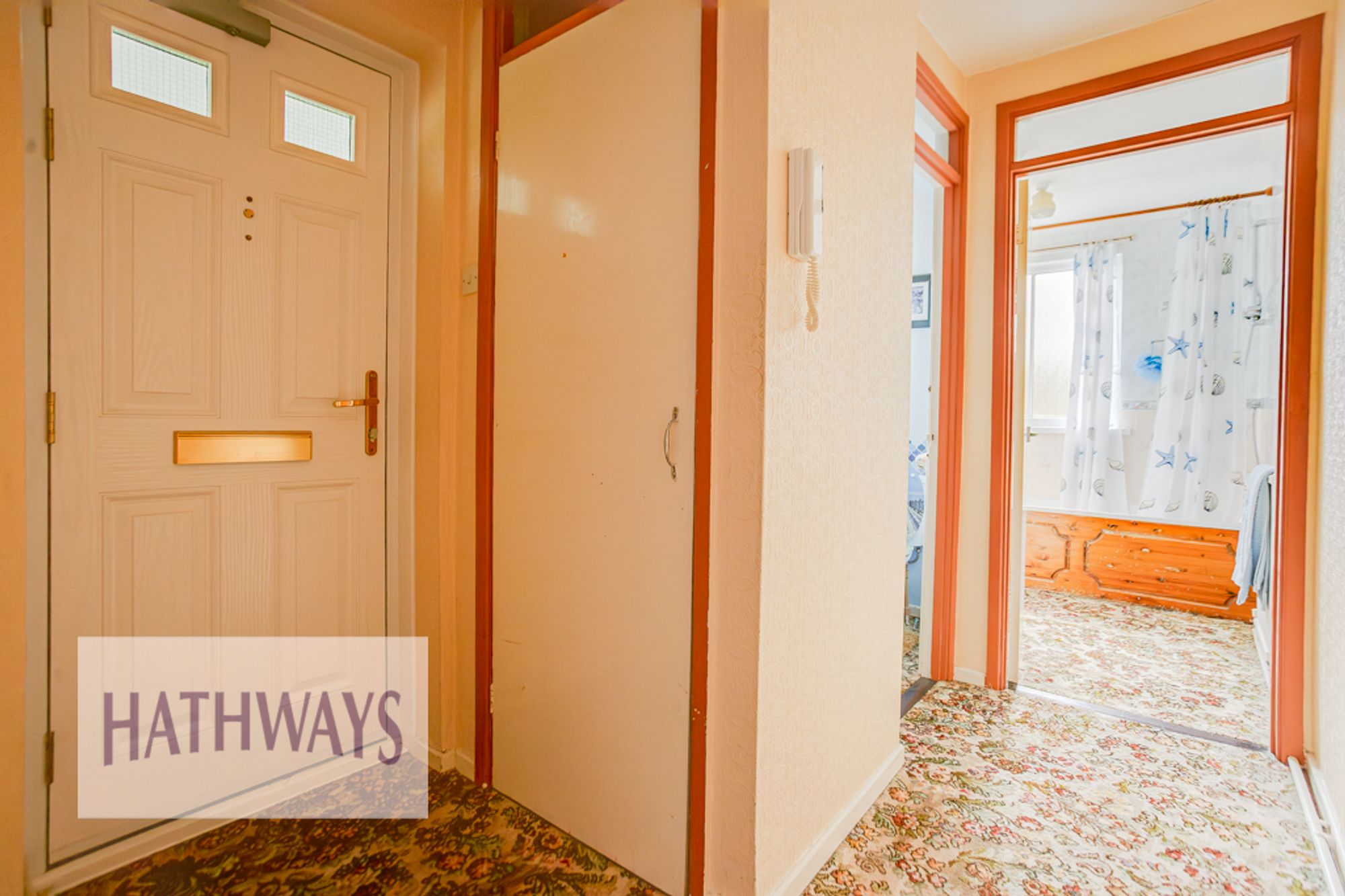 3 bed flat for sale in Monmouth Close, Pontypool  - Property Image 5