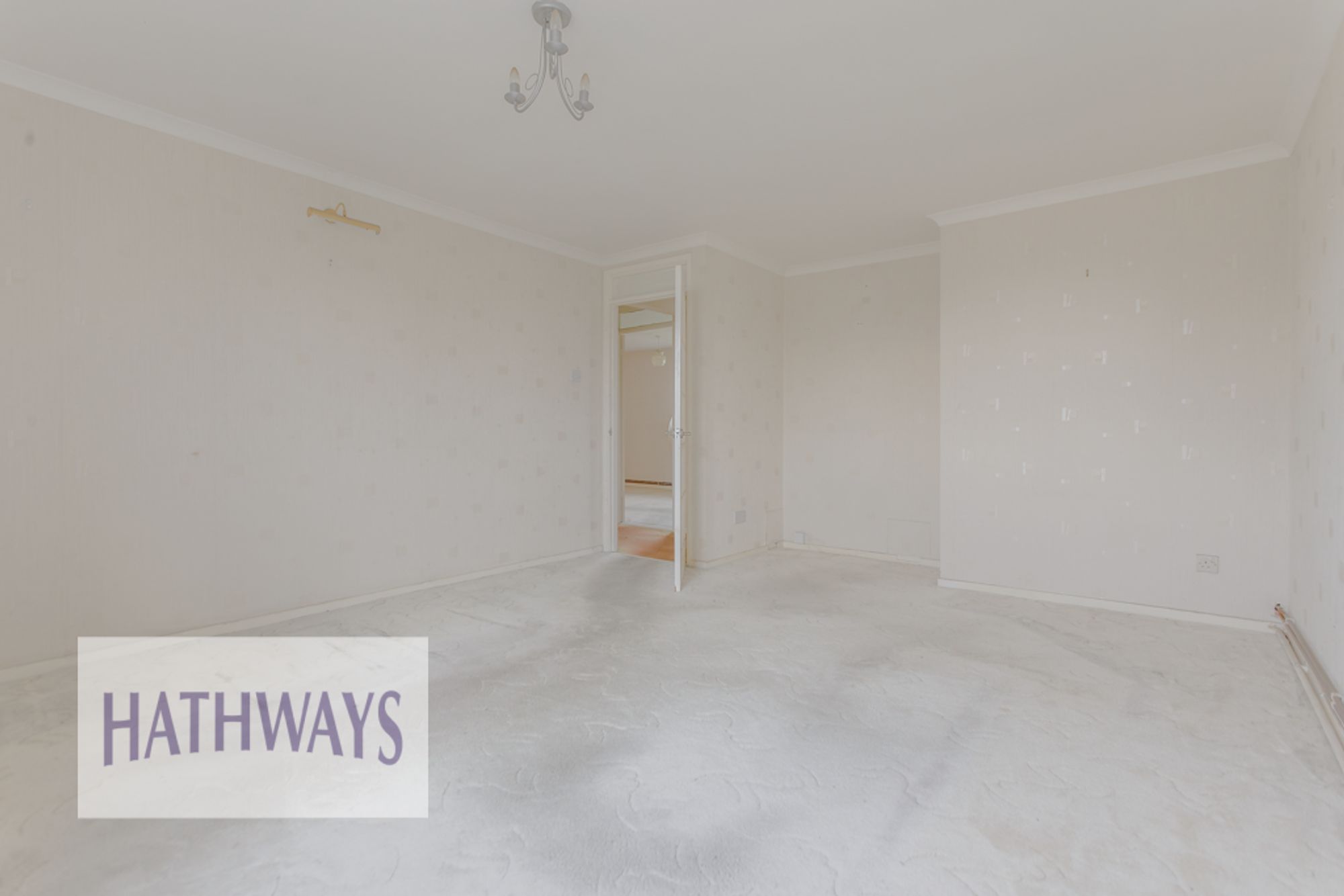 2 bed flat for sale in Monmouth Close, Pontypool  - Property Image 9