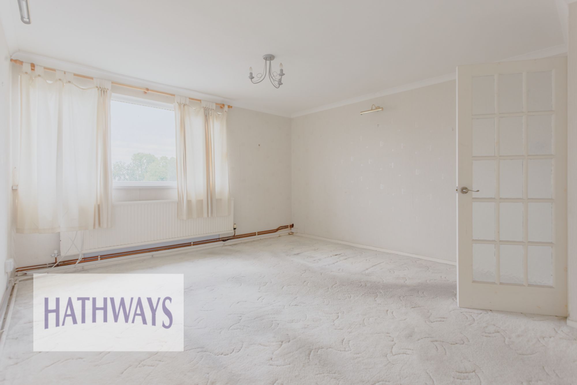 2 bed flat for sale in Monmouth Close, Pontypool  - Property Image 7