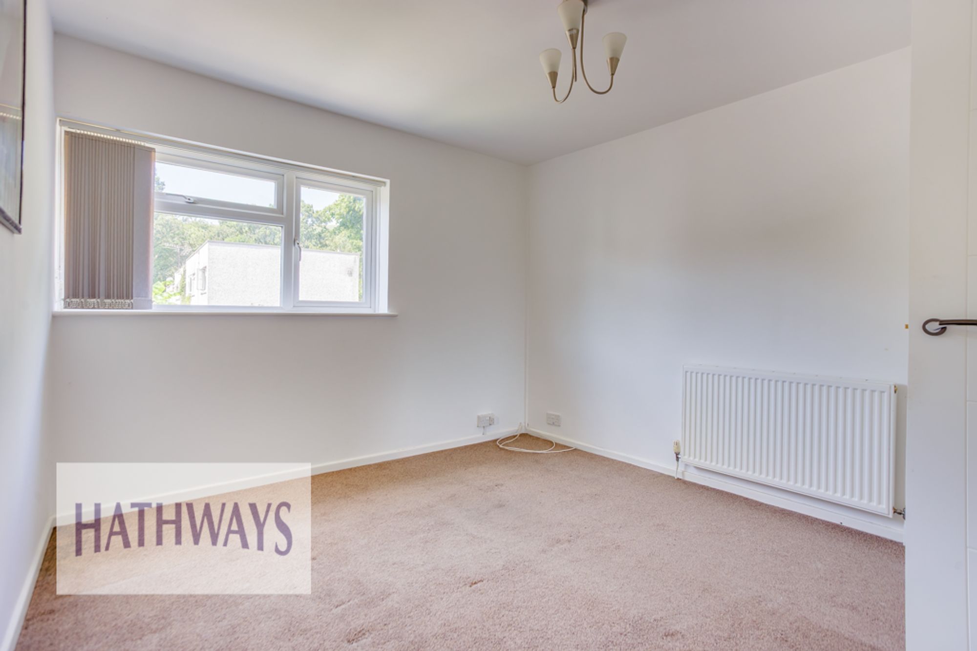 3 bed terraced house for sale in Clyffes, Greenmeadow, NP44  - Property Image 17