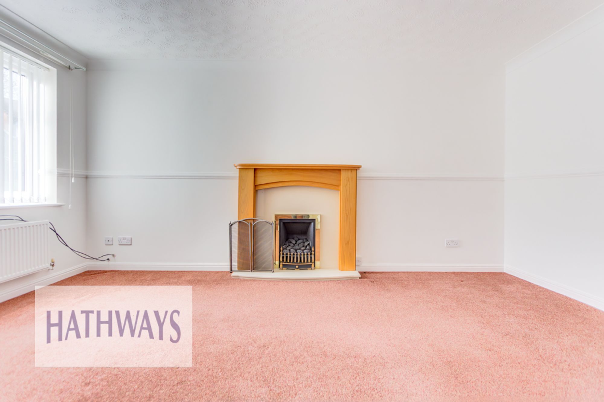 3 bed semi-detached house to rent in Laburnum Drive, Cwmbran  - Property Image 4