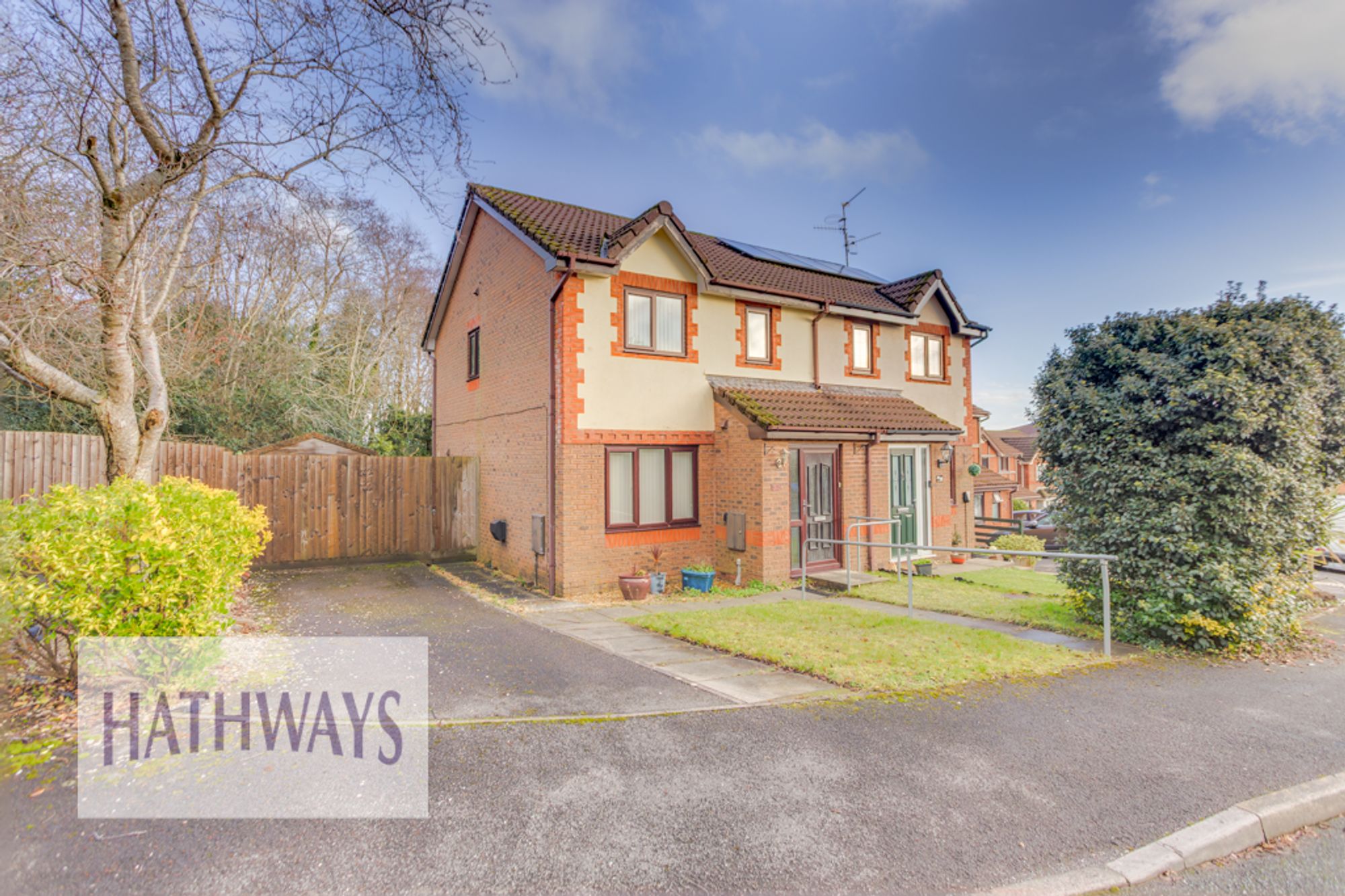 3 bed semi-detached house to rent in Laburnum Drive, Cwmbran  - Property Image 1