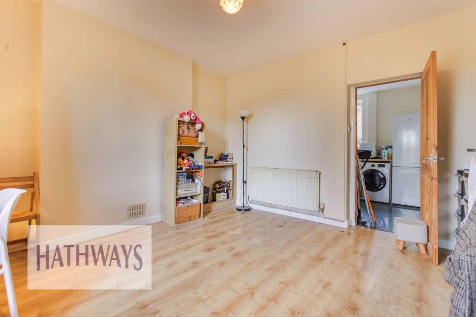 3 bed end of terrace house for sale in Black Path, Pontypool 10
