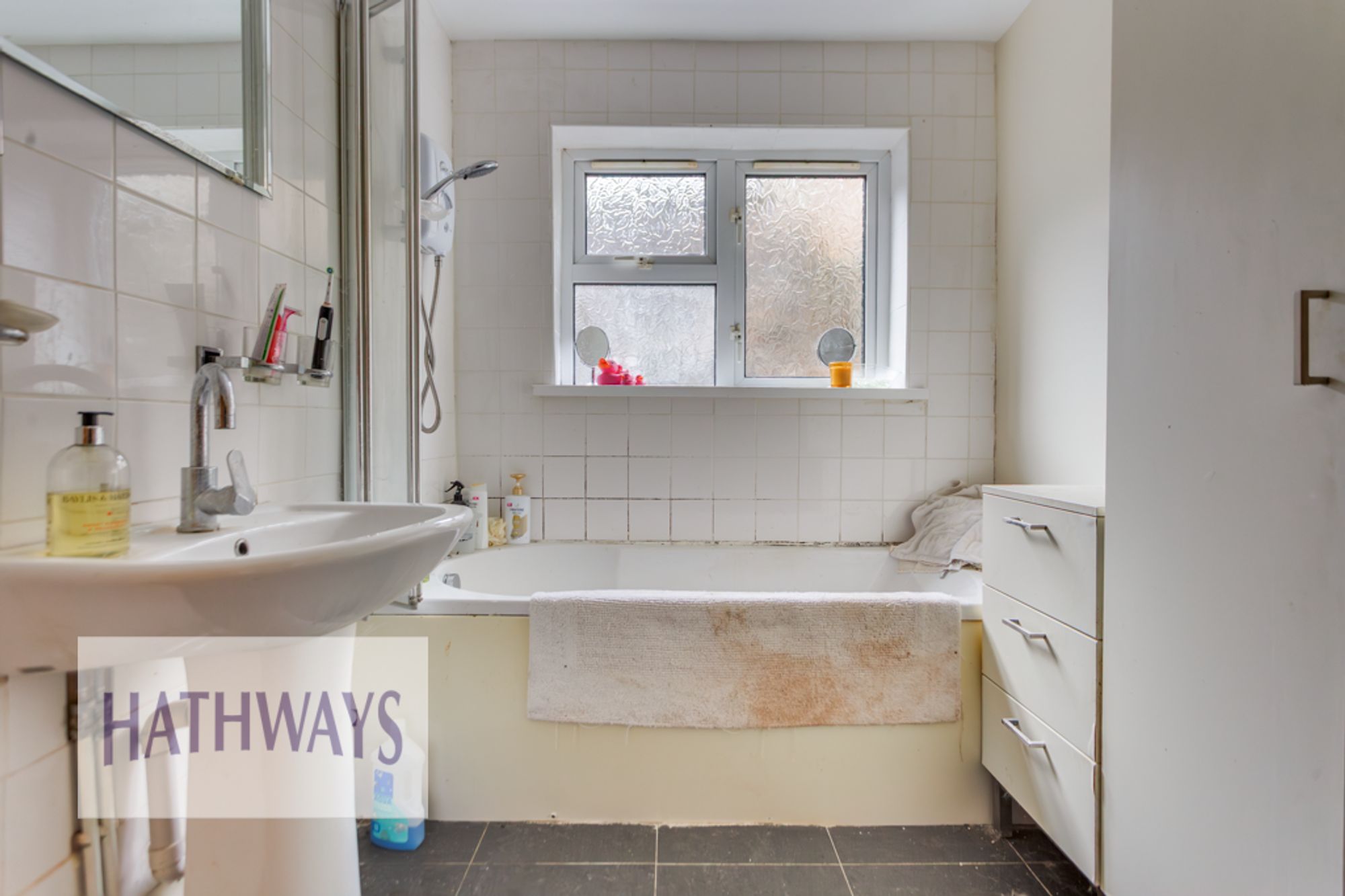 3 bed end of terrace house for sale in Black Path, Pontypool 15